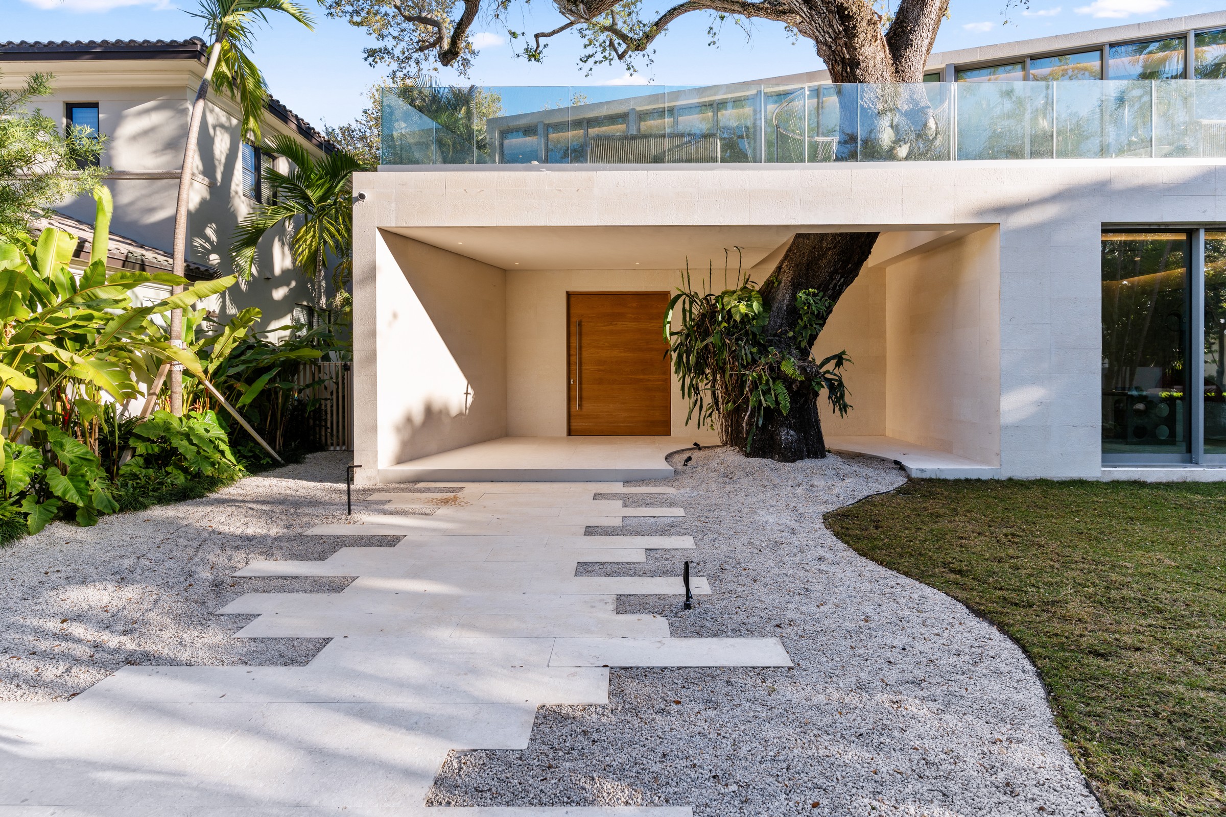 1616 Onaway Drive Miami FL 33133