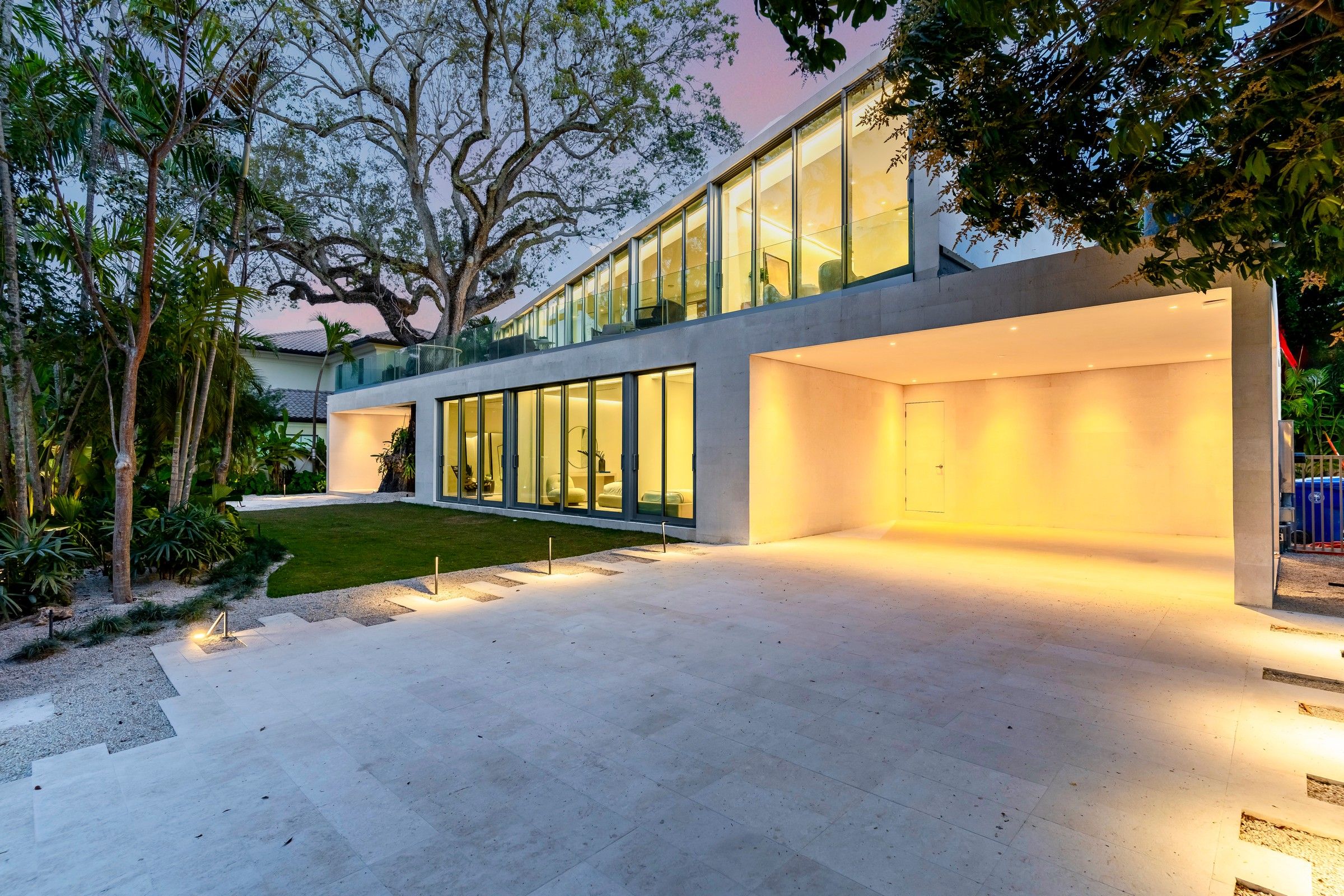 1616 Onaway Drive Miami FL 33133