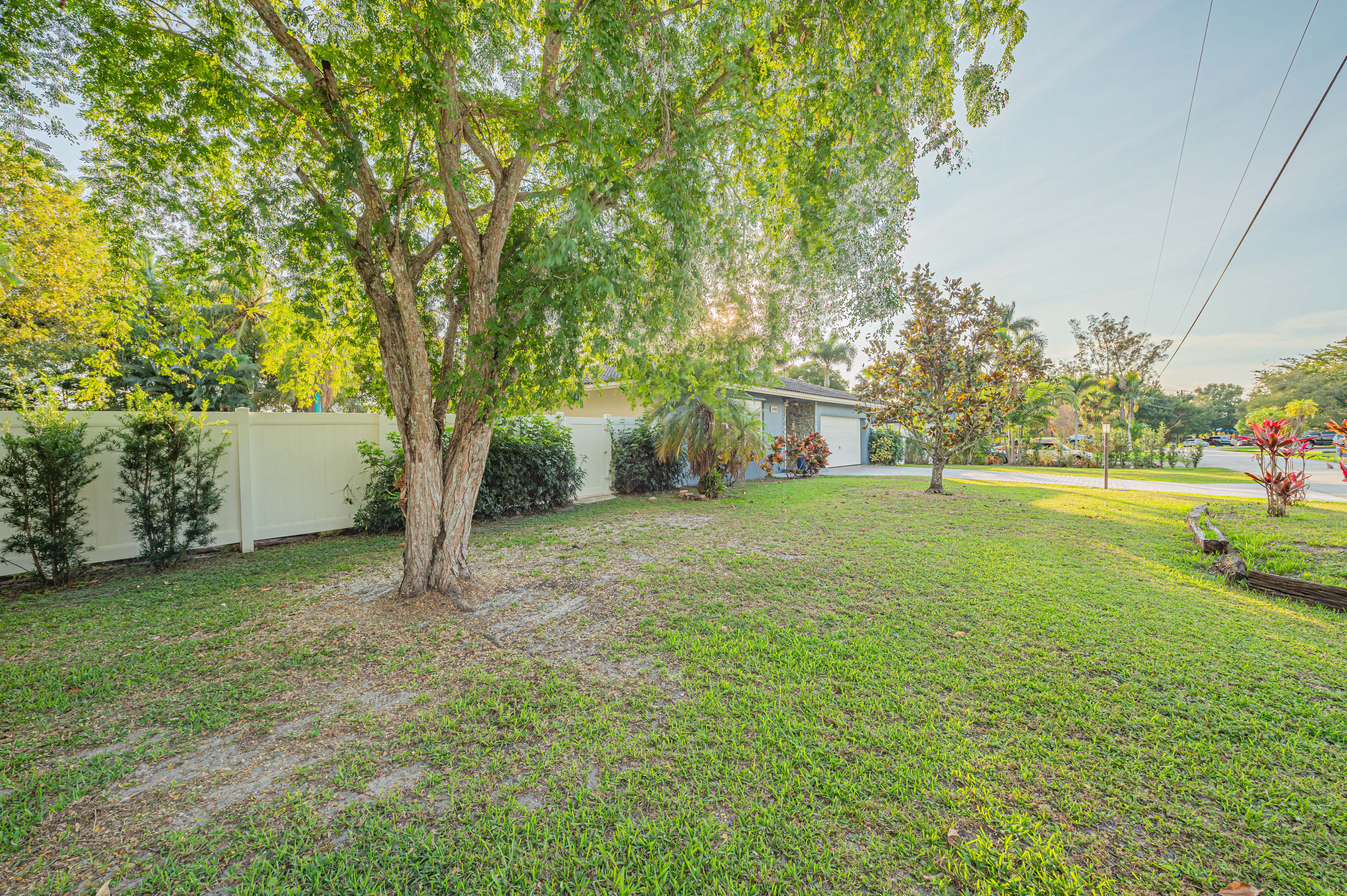 11400 Tara Drive Plantation FL 33325