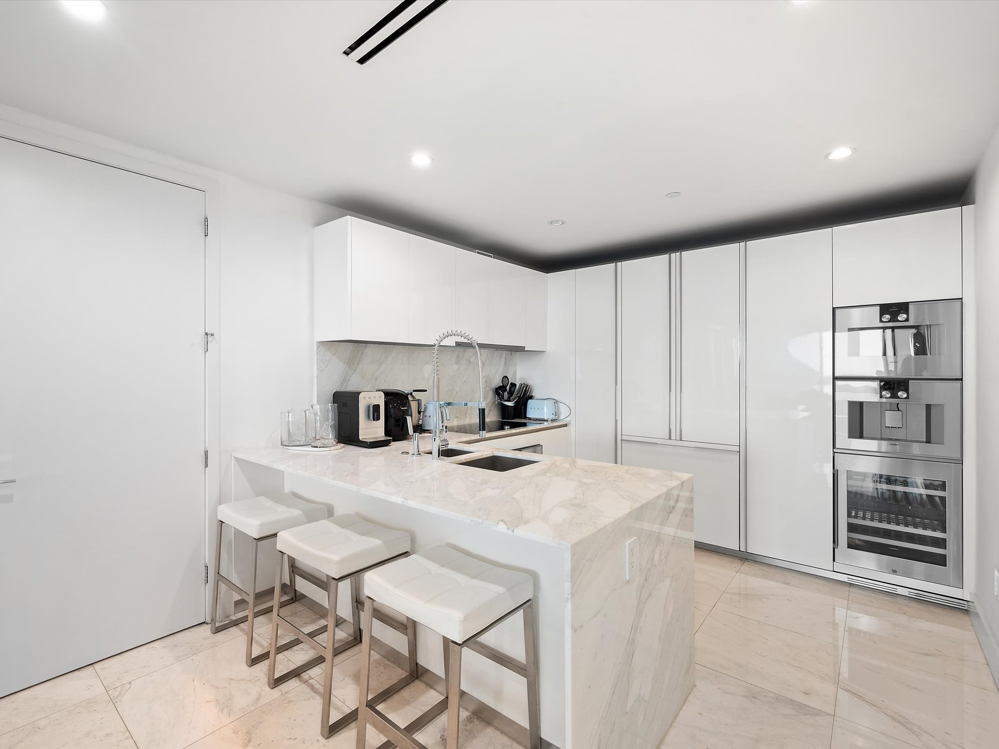 10203 Collins Avenue Bal Harbour FL 33154