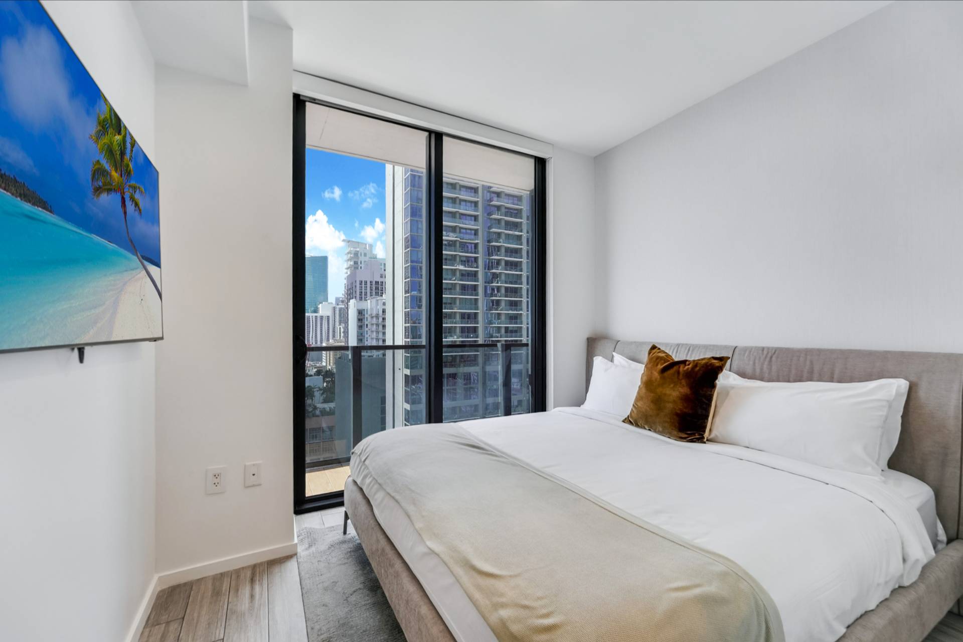 398 NE 5th Street Miami FL 33132