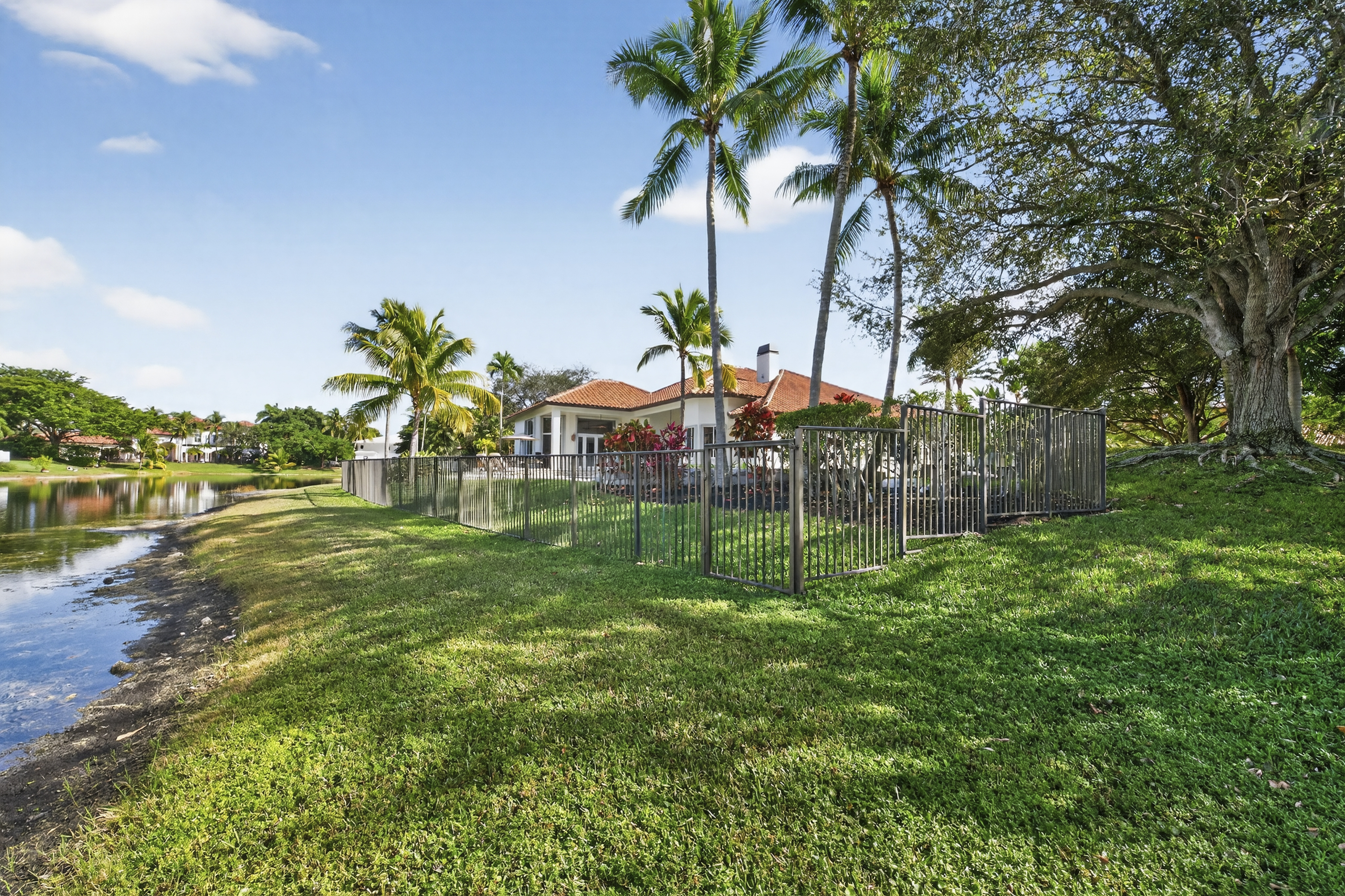 3520 Paddock Road Weston FL 33331