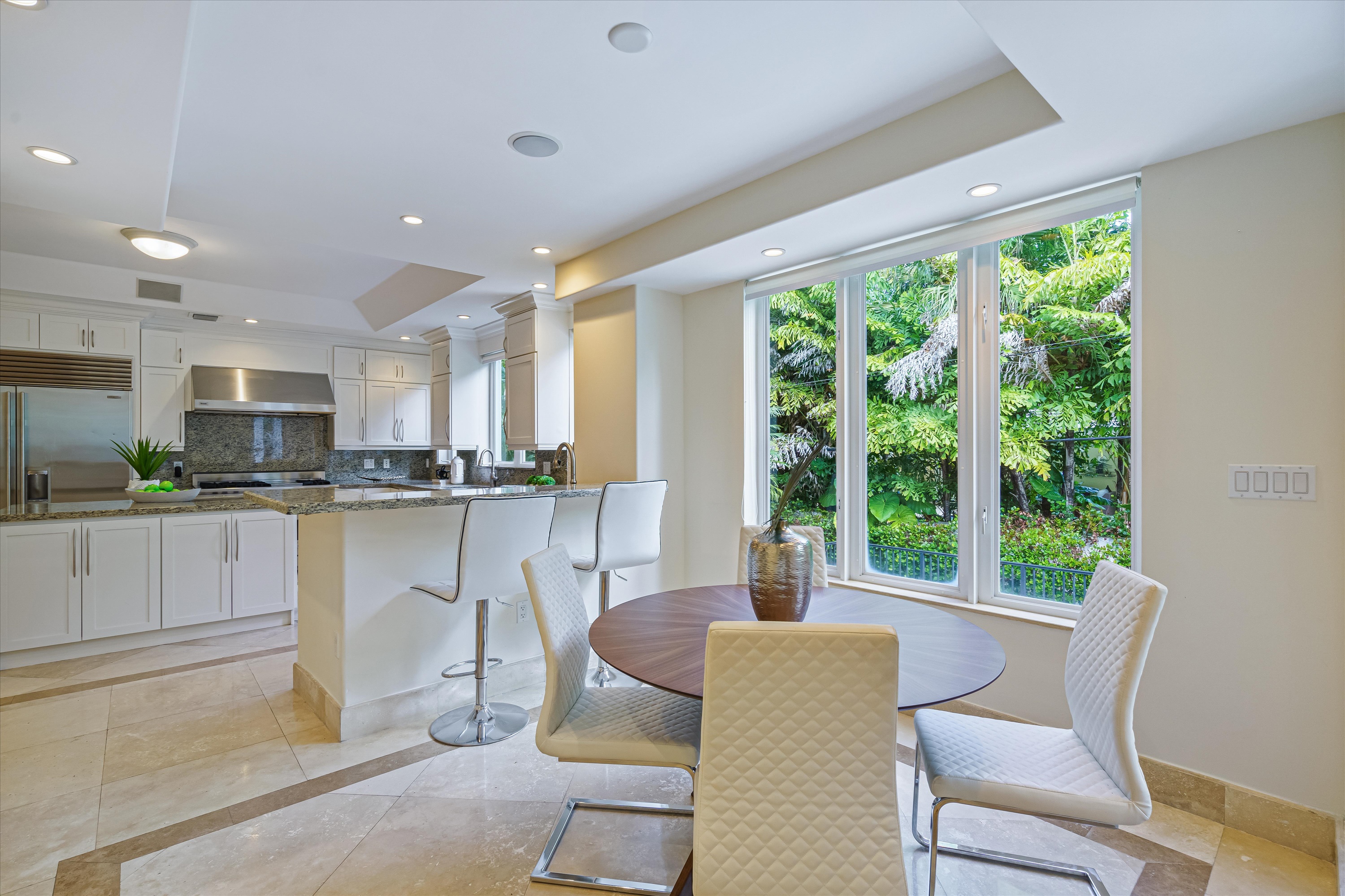 541 S Mashta Drive Key Biscayne FL 33149