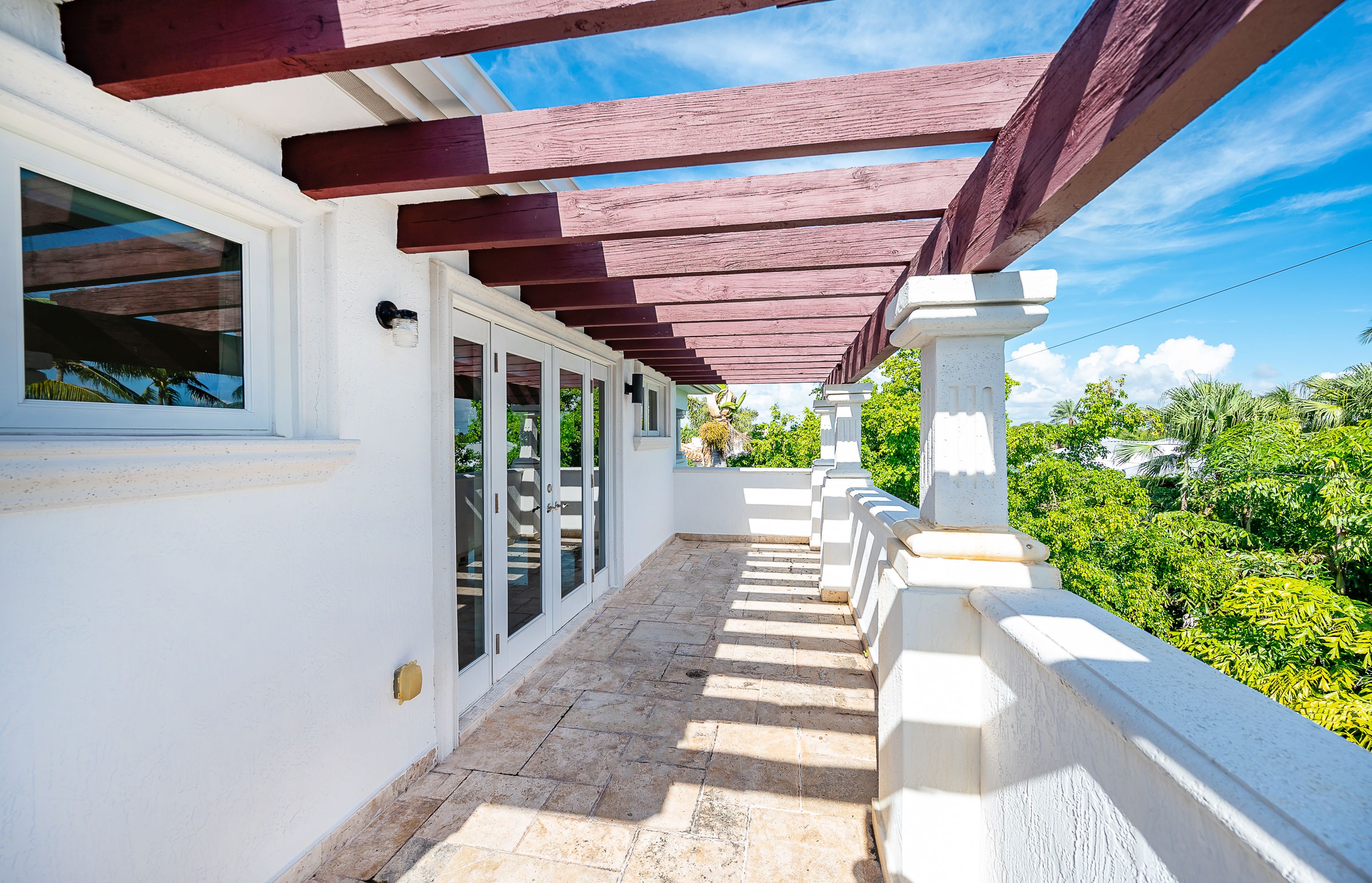 541 S Mashta Drive Key Biscayne FL 33149