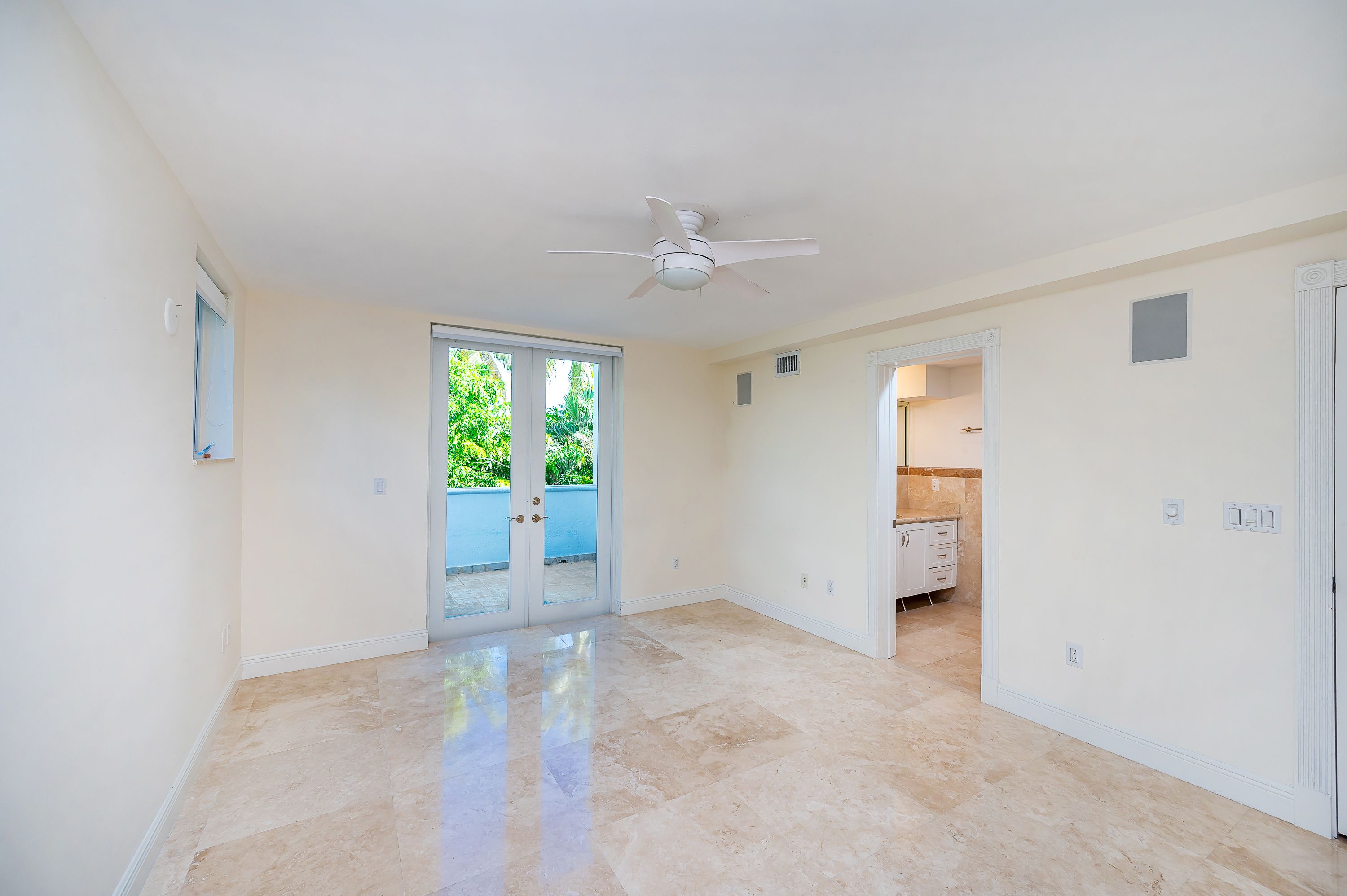 541 S Mashta Drive Key Biscayne FL 33149