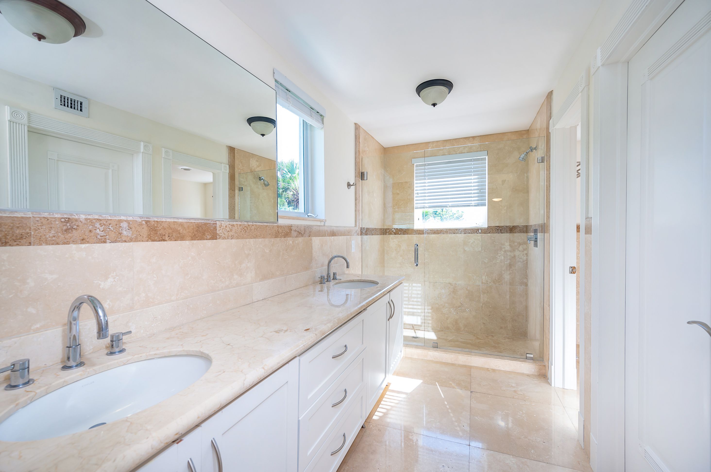 541 S Mashta Drive Key Biscayne FL 33149
