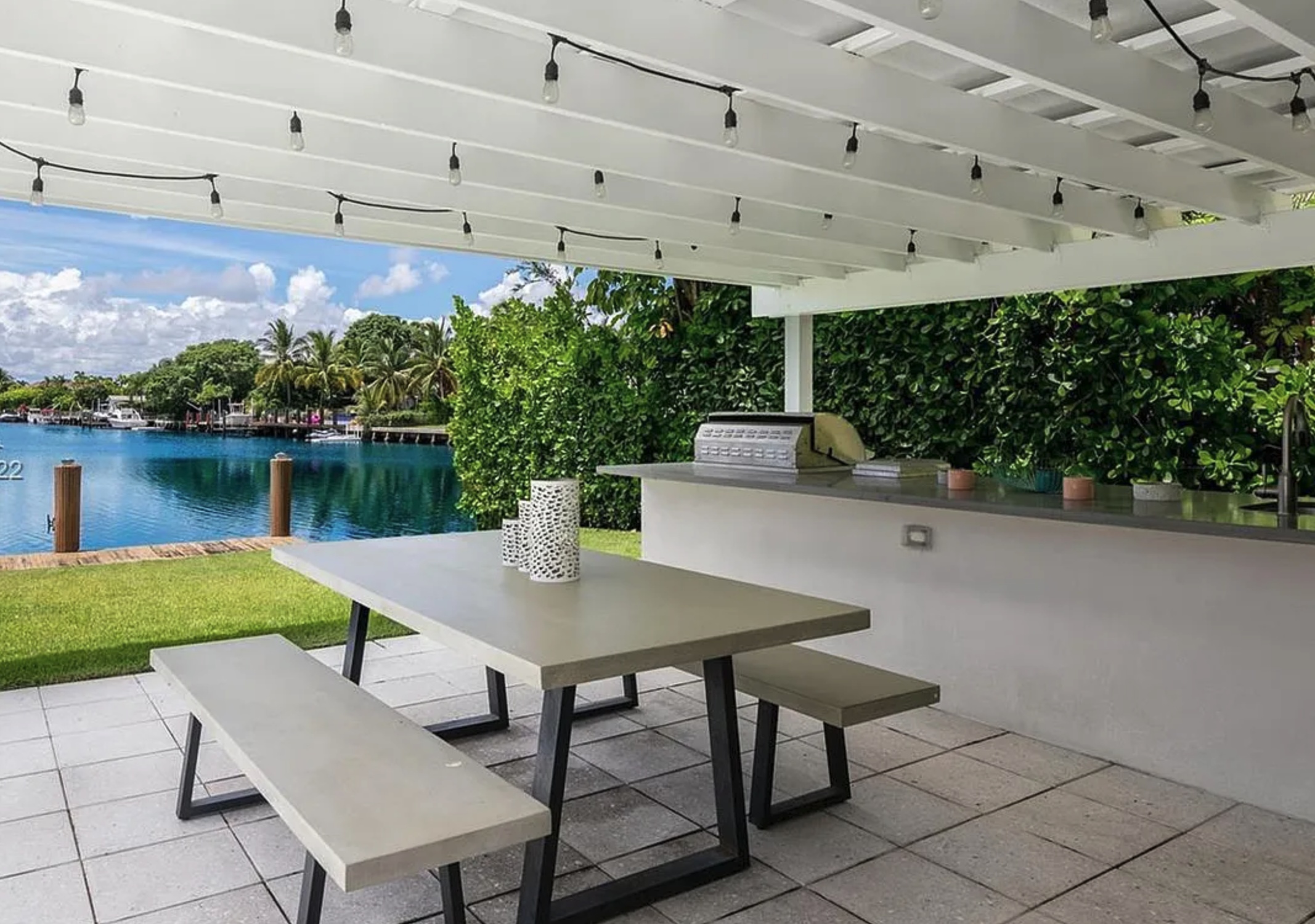 524 Oleander Drive Hallandale Beach FL 33009