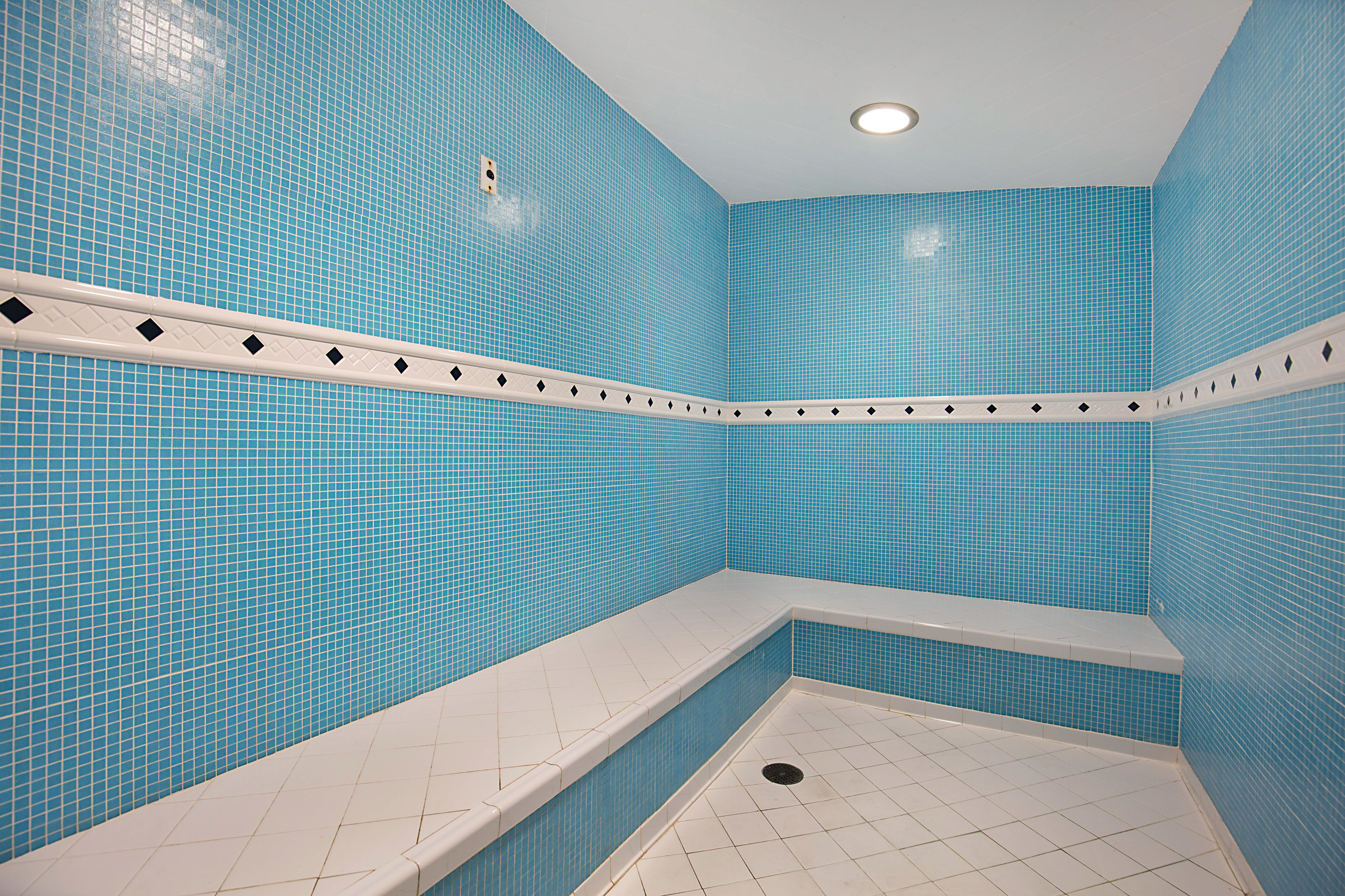 2640 Lake Shore Drive Riviera Beach FL 33404