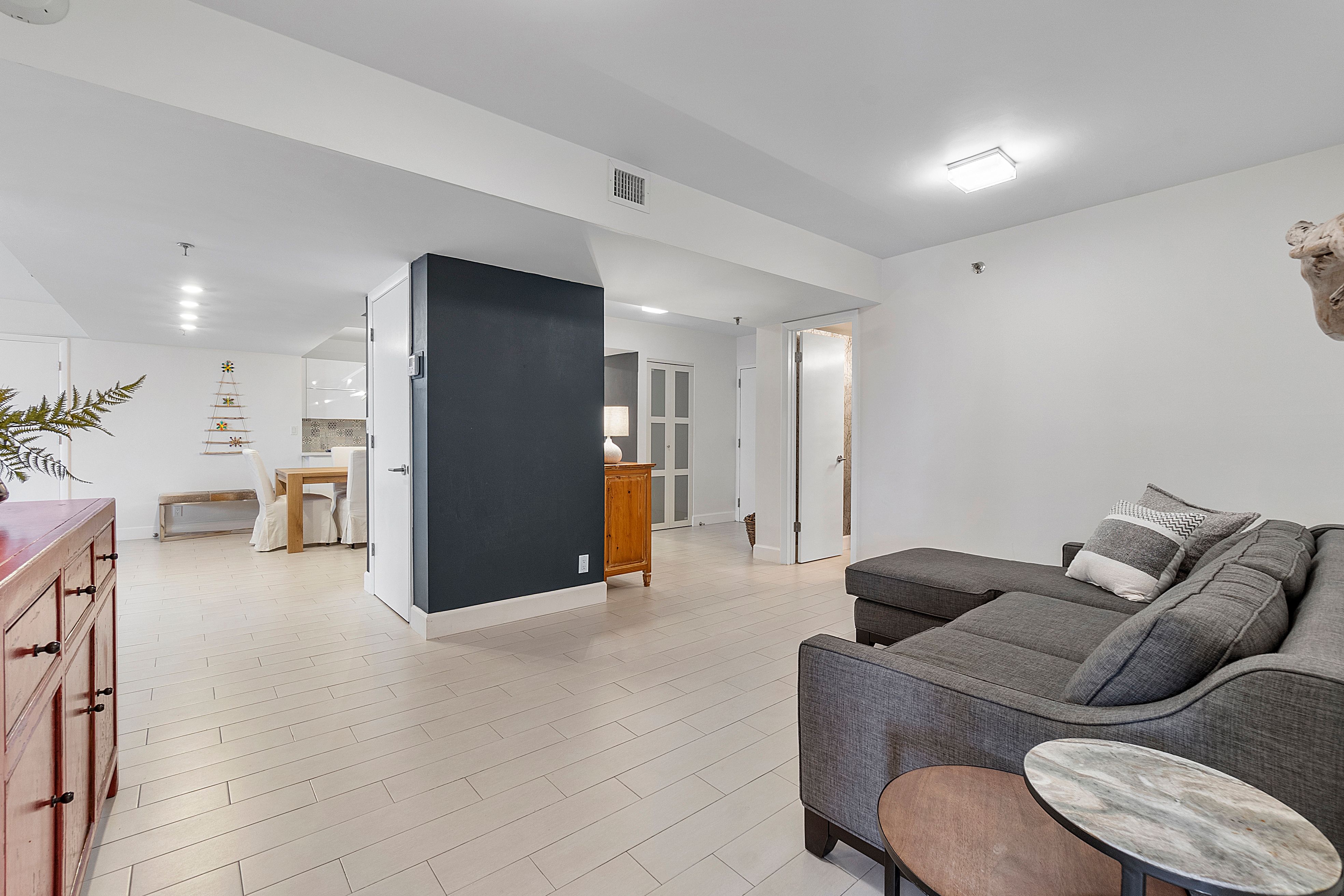 1155 Hillsboro Mile Hillsboro Beach FL 33062