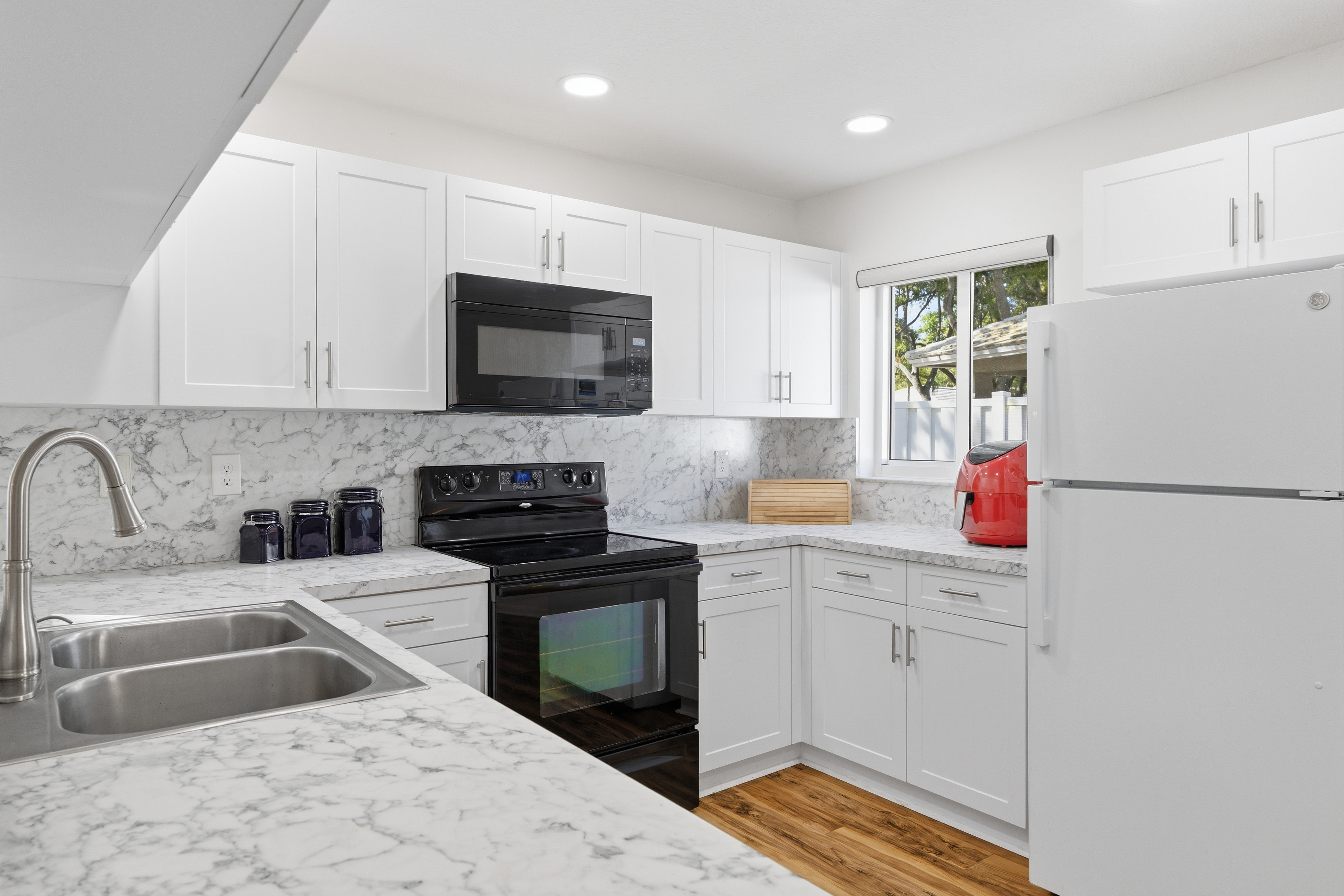 9829 NW 2nd Court Plantation FL 33324