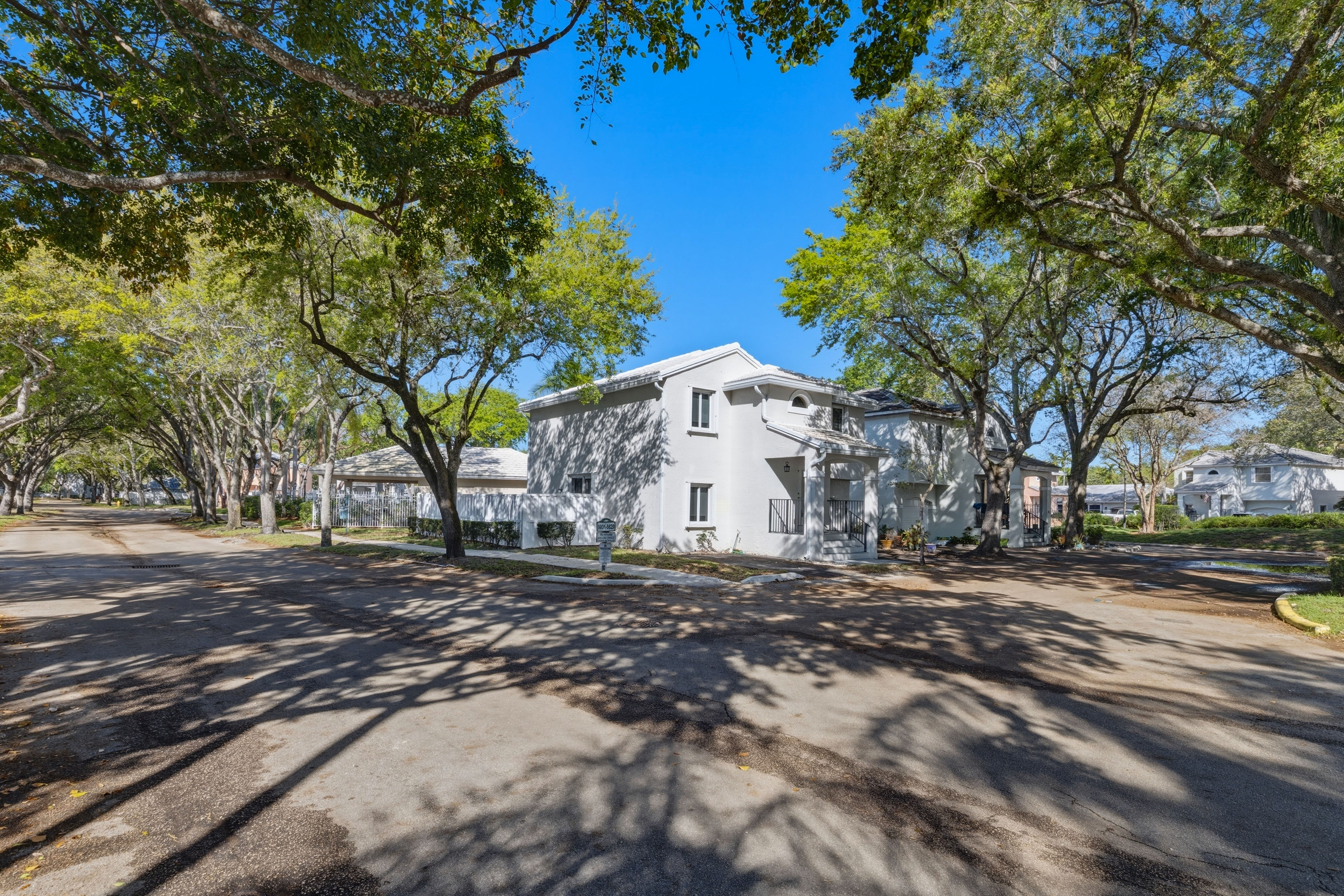 9829 NW 2nd Court Plantation FL 33324