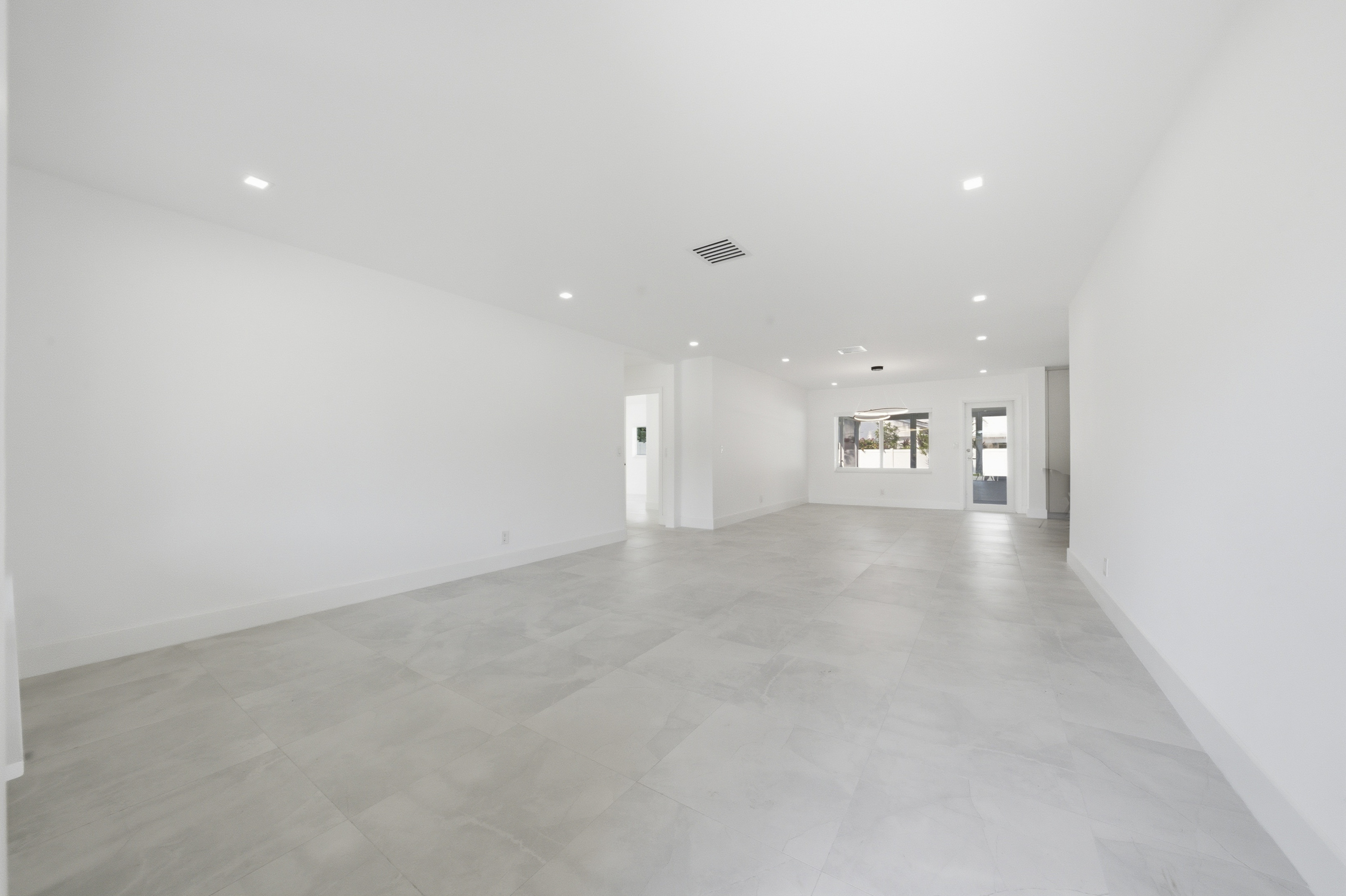 2001 NE 17th Way Fort Lauderdale FL 33305