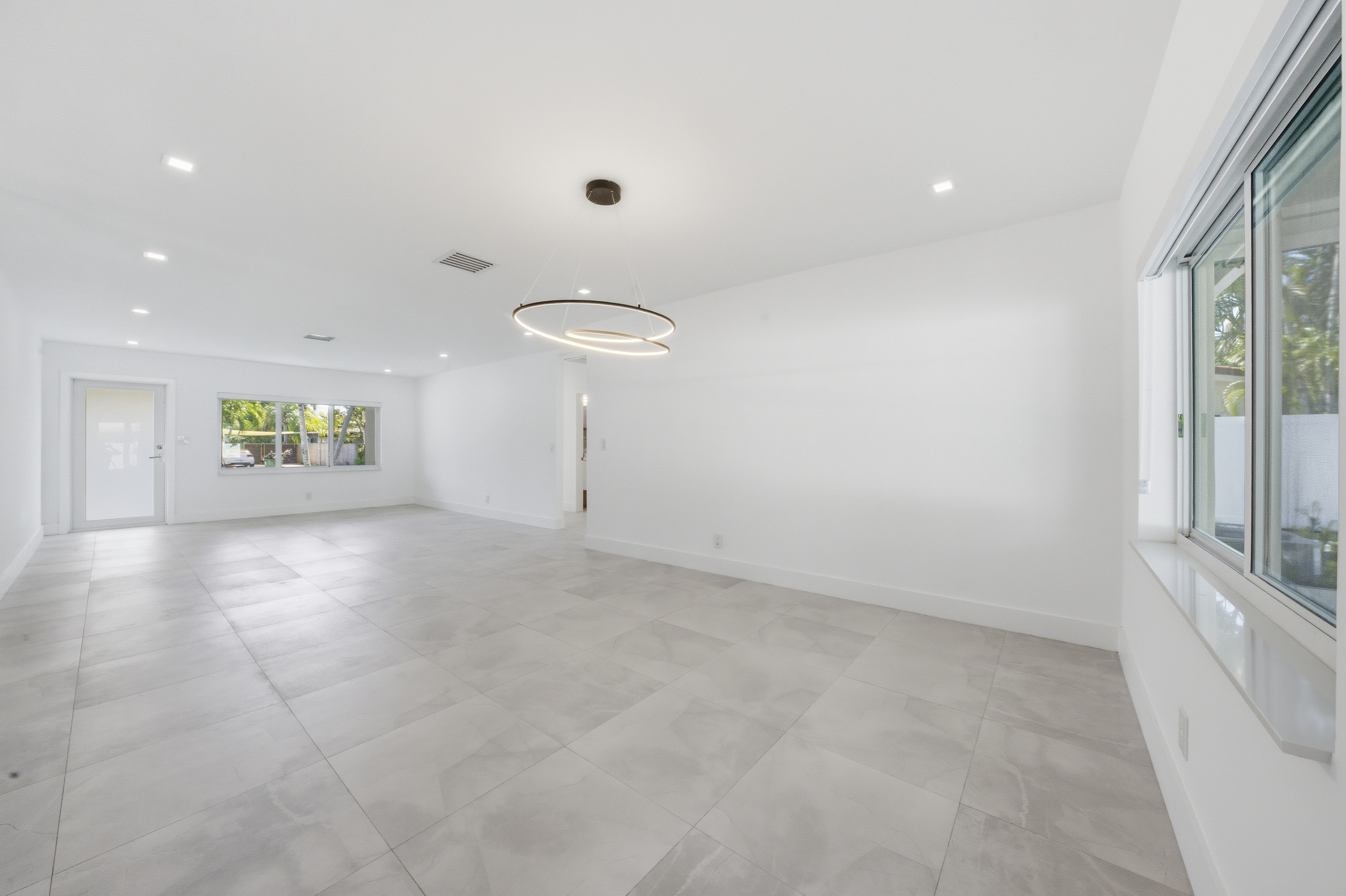 2001 NE 17th Way Fort Lauderdale FL 33305