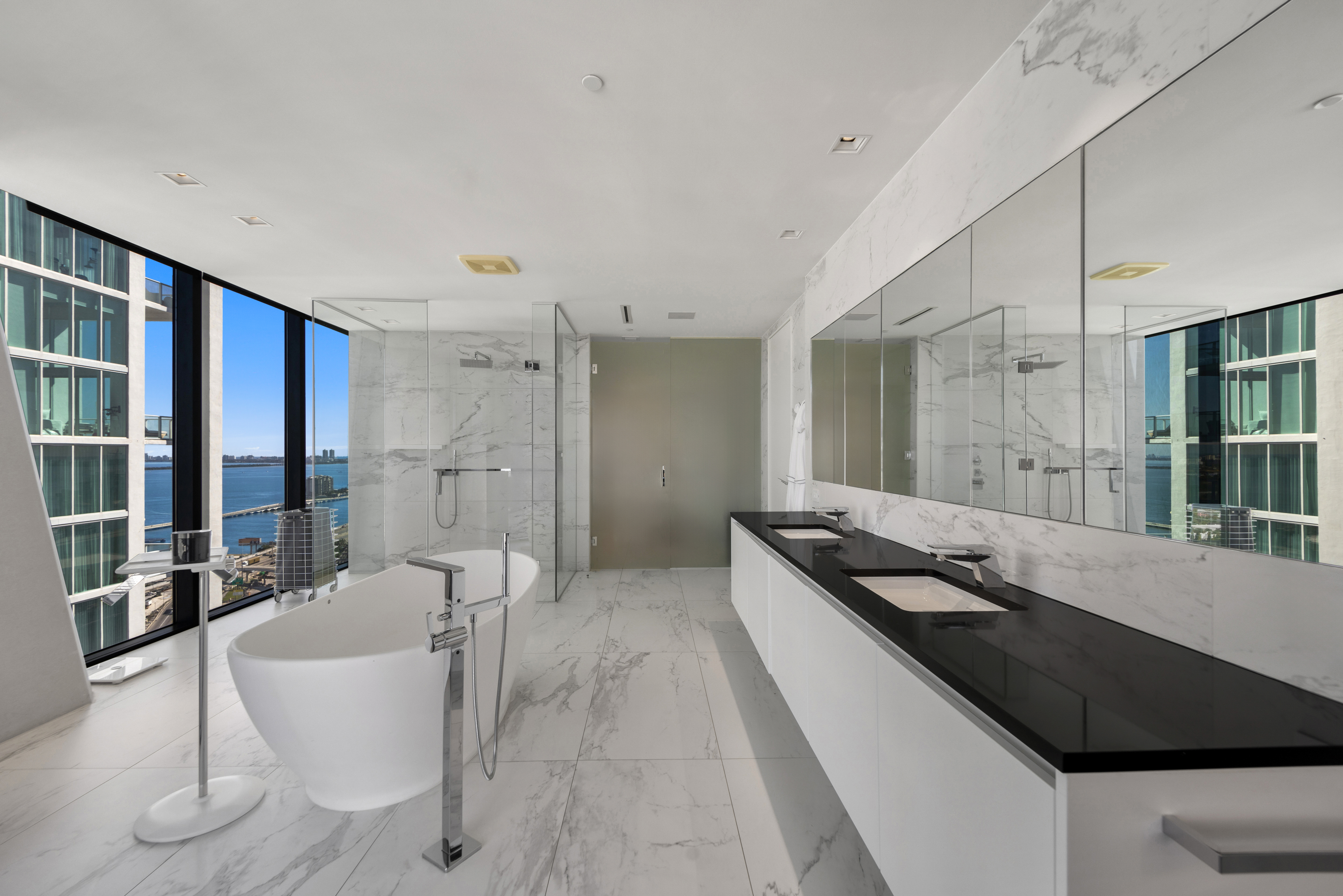 1000 Biscayne Boulevard Miami FL 33132