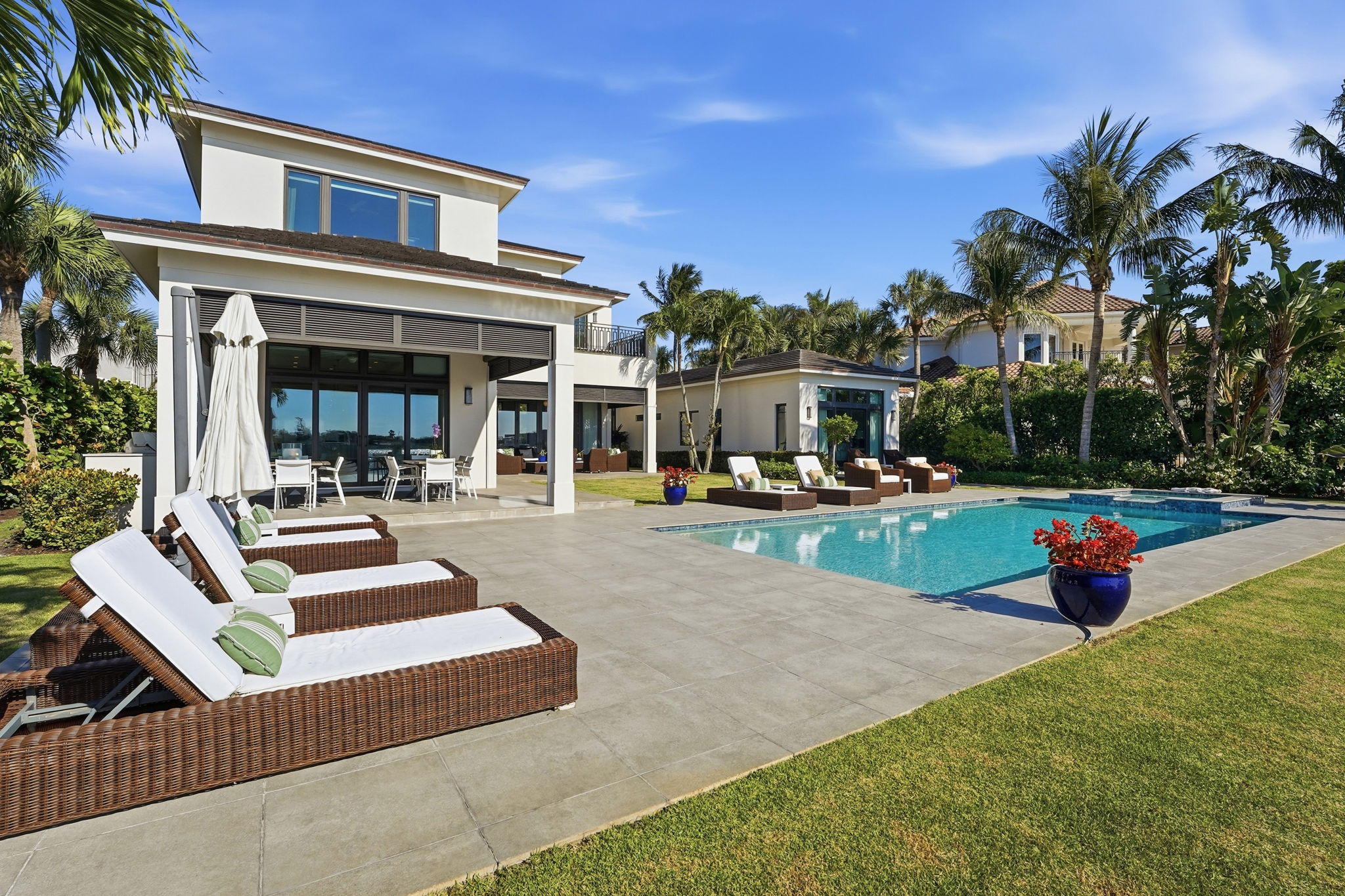 825 W Oyster Lane Lantana FL 33462
