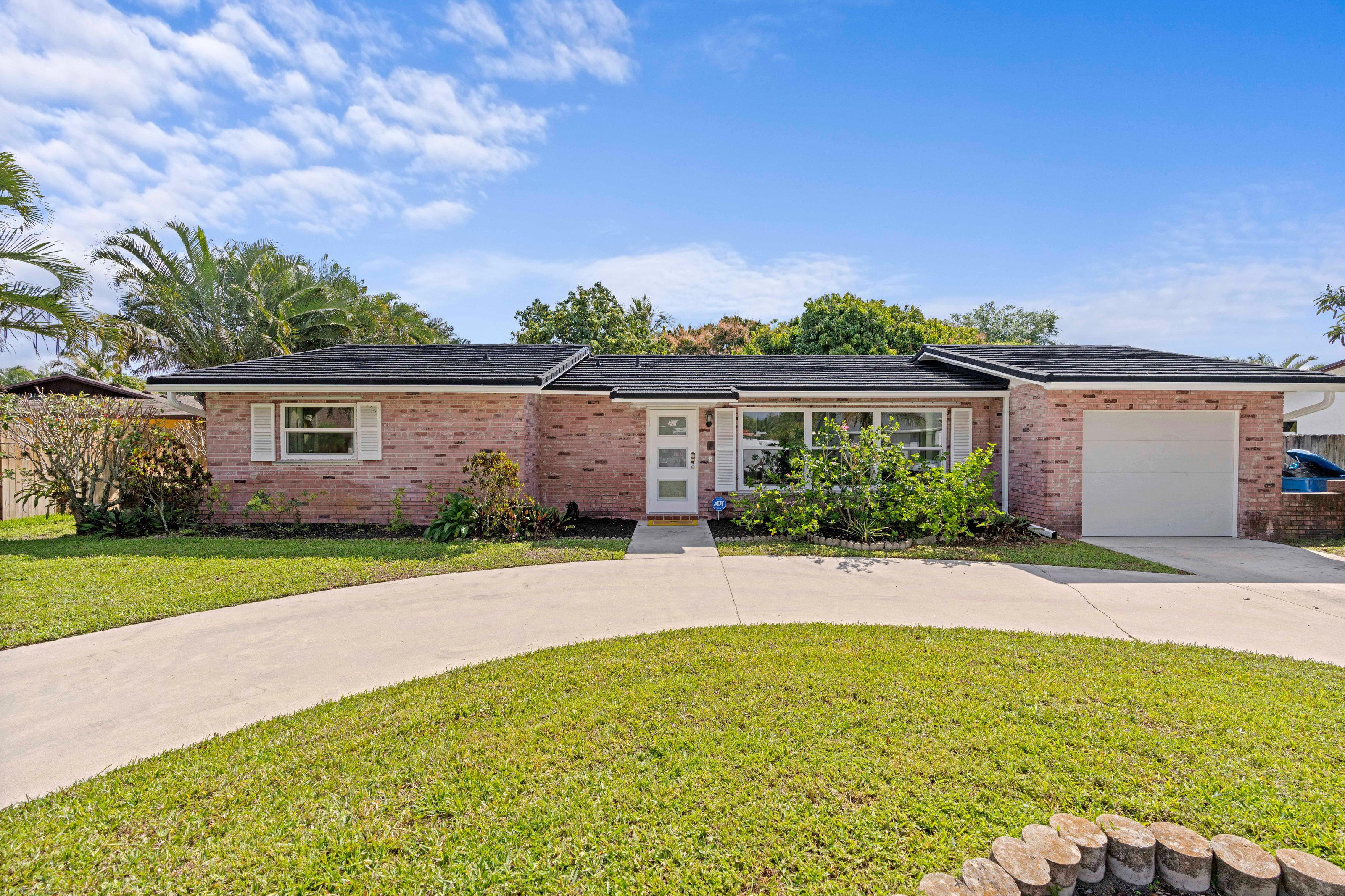 324 Sandpiper Avenue Royal Palm Beach FL 33411