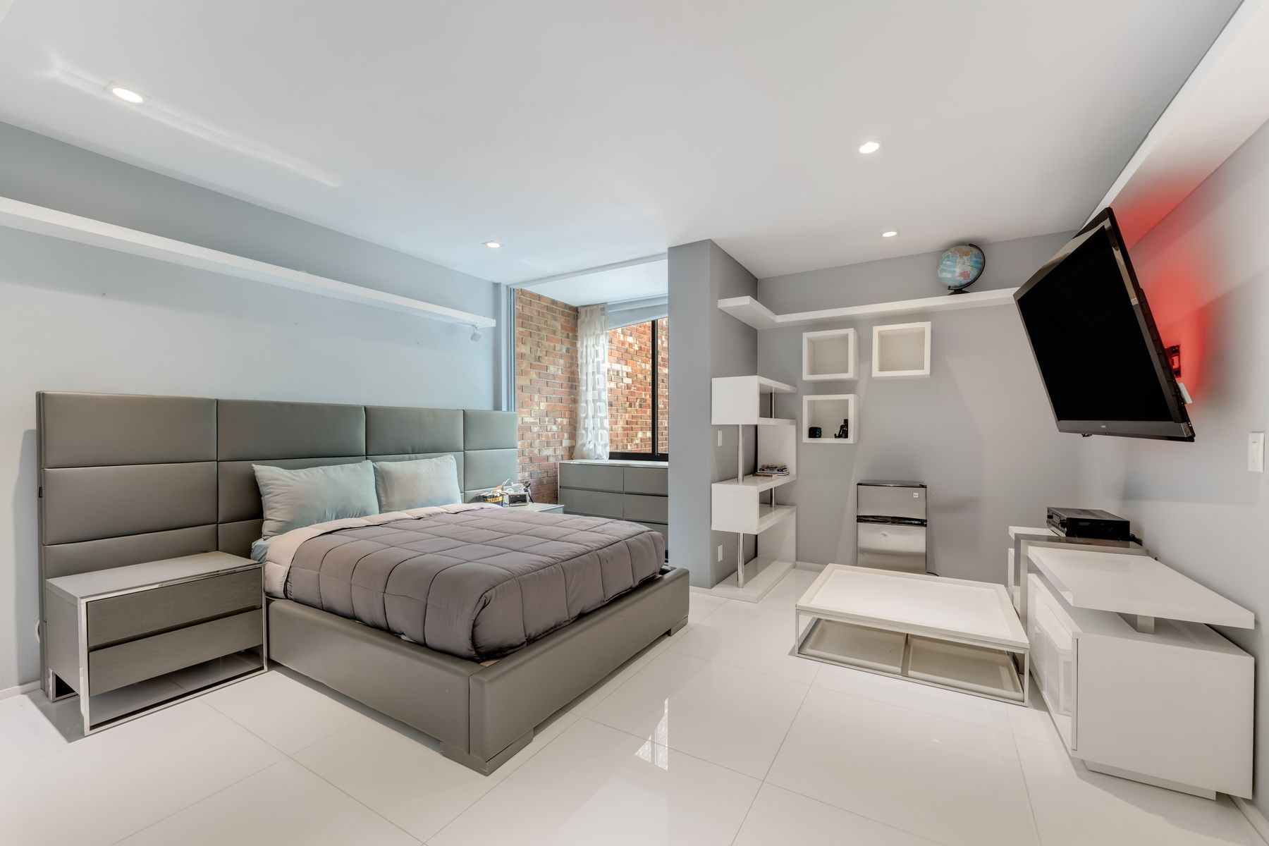 1524 NE Quayside Terrace Miami FL 33138