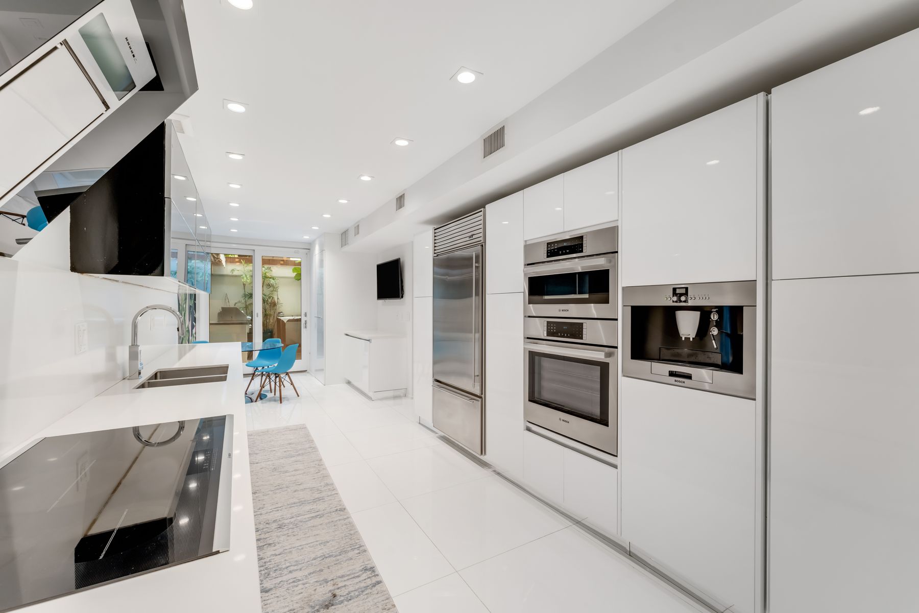 1524 NE Quayside Terrace Miami FL 33138