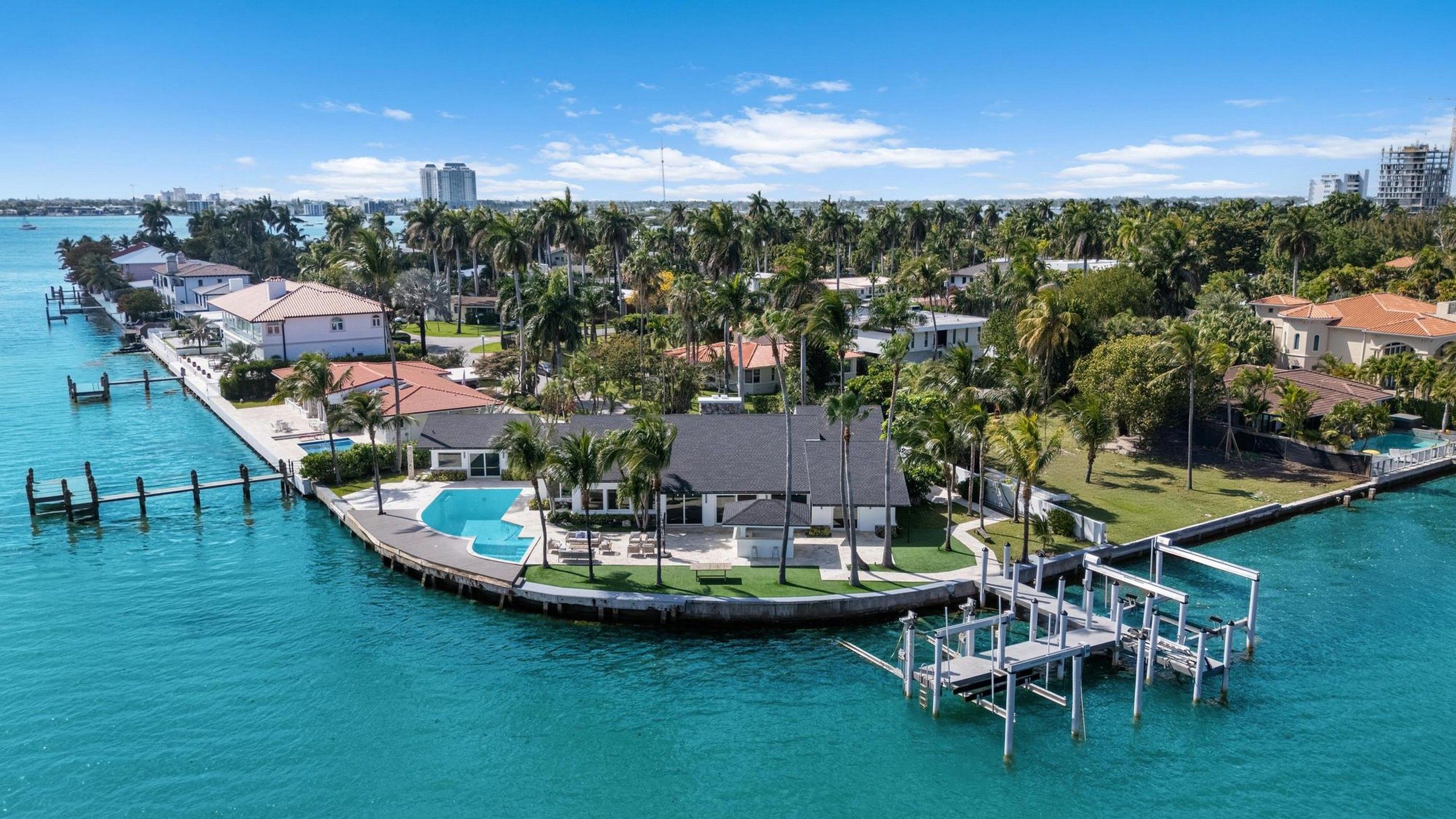 1365 Bay Terrace North Bay Village FL 33141