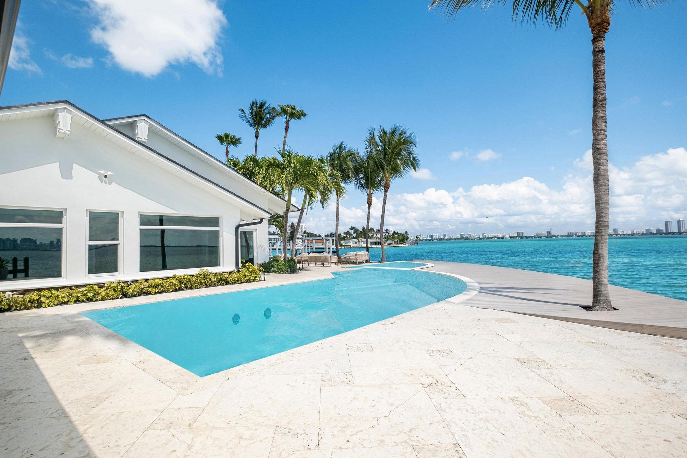 1365 Bay Terrace North Bay Village FL 33141