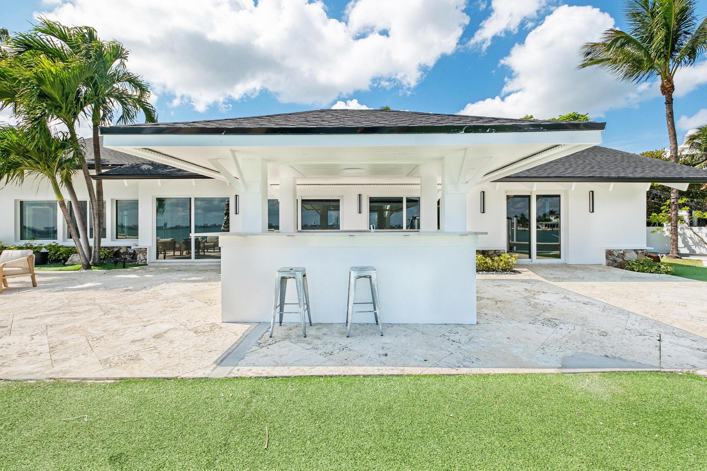1365 Bay Terrace North Bay Village FL 33141