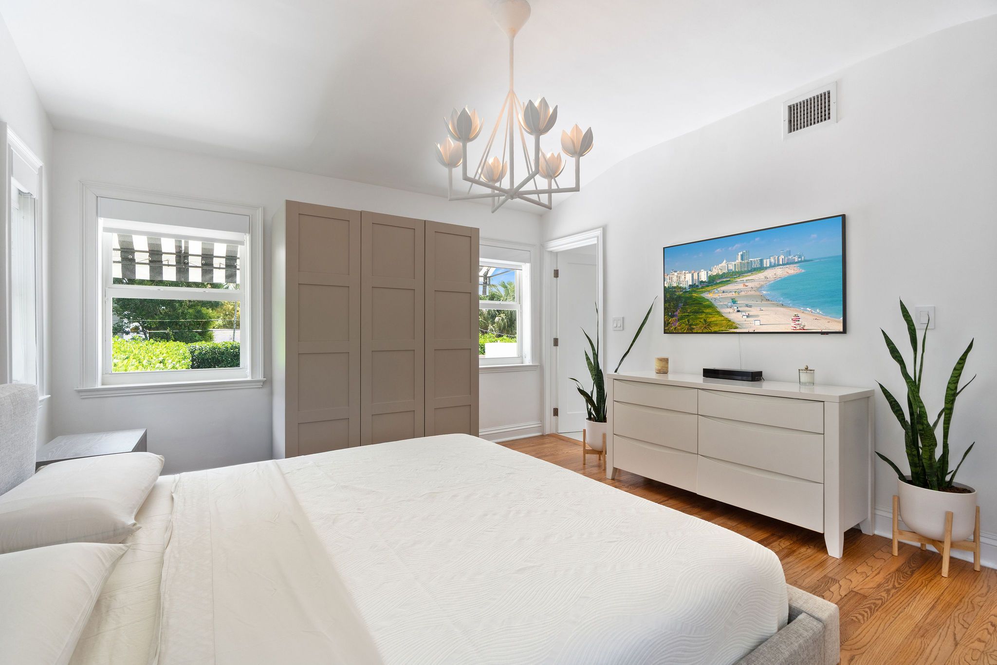 634 W 47th Street Miami Beach FL 33140