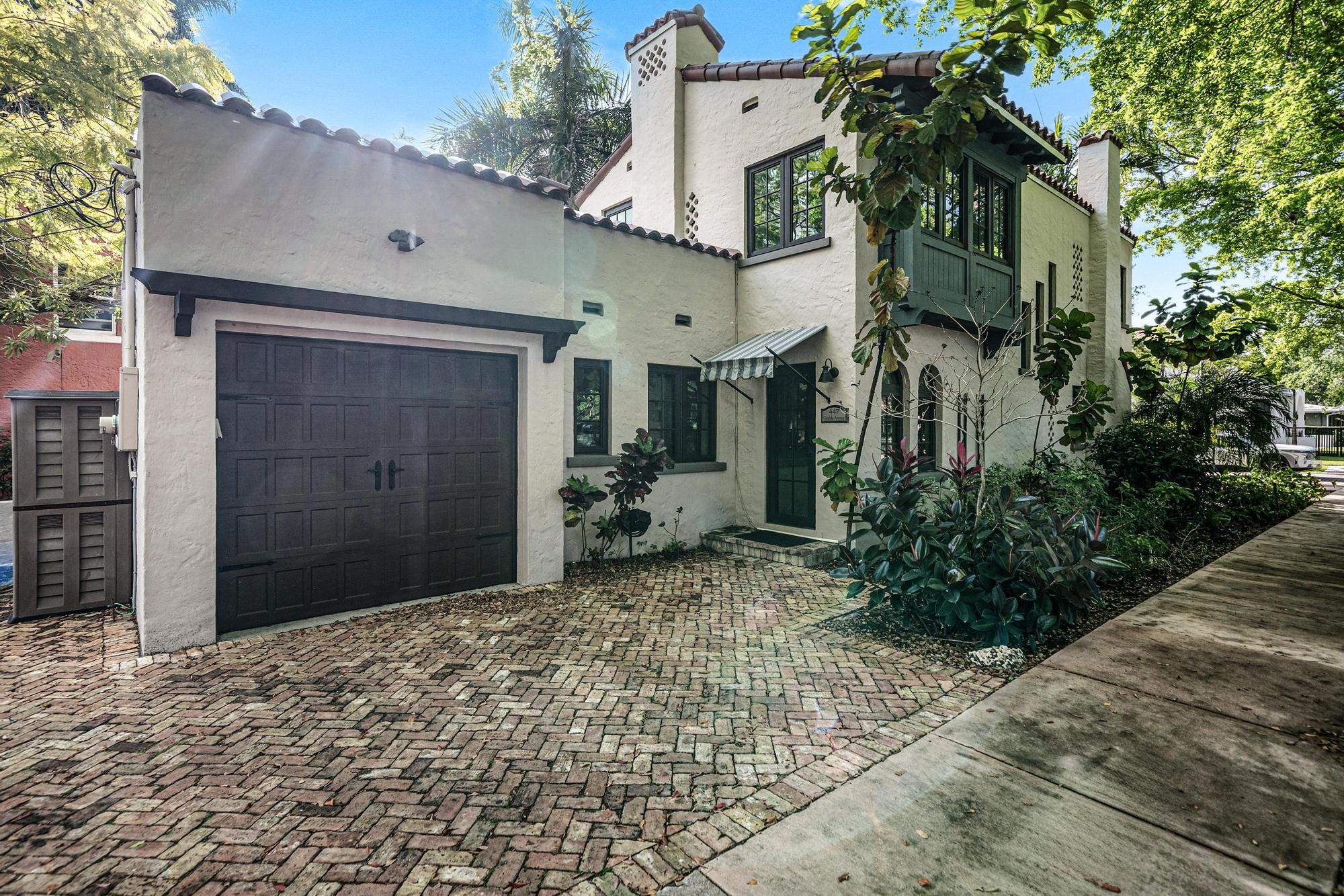447 Giralda Avenue Coral Gables FL 33134