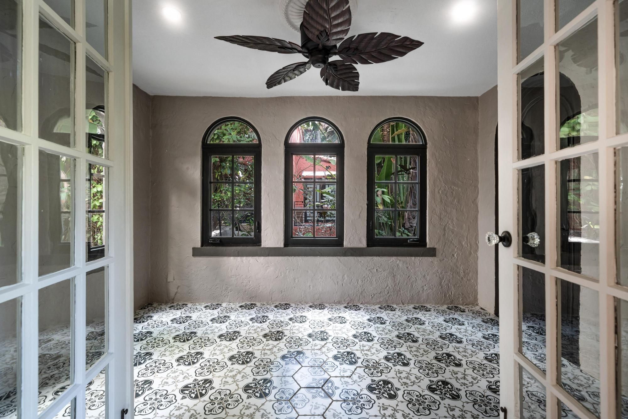 447 Giralda Avenue Coral Gables FL 33134