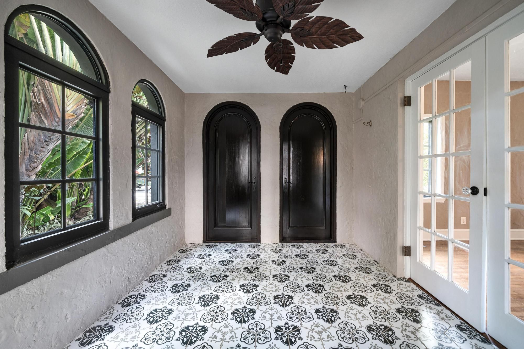 447 Giralda Avenue Coral Gables FL 33134
