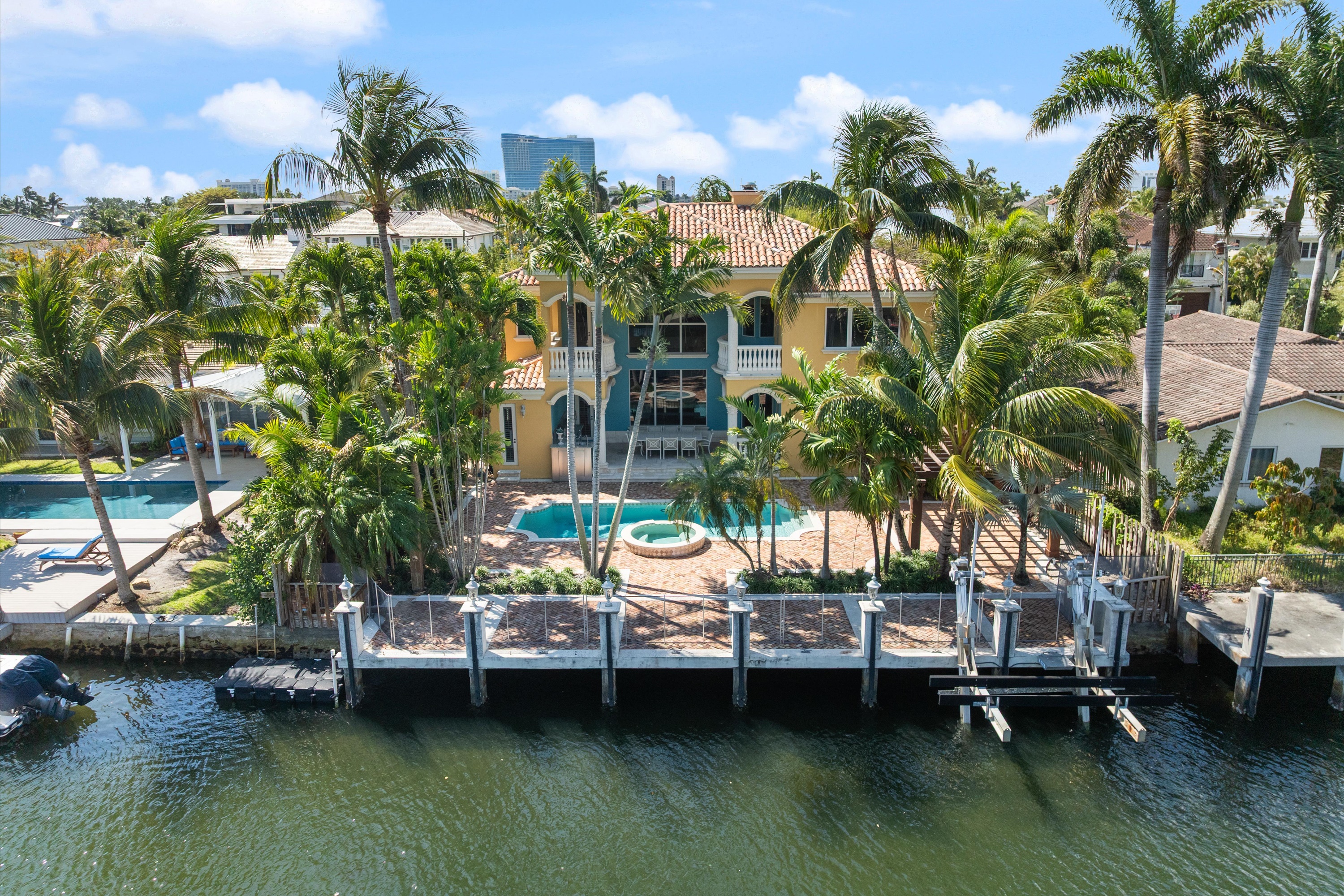 1701 SE 10th Street Fort Lauderdale FL 33316