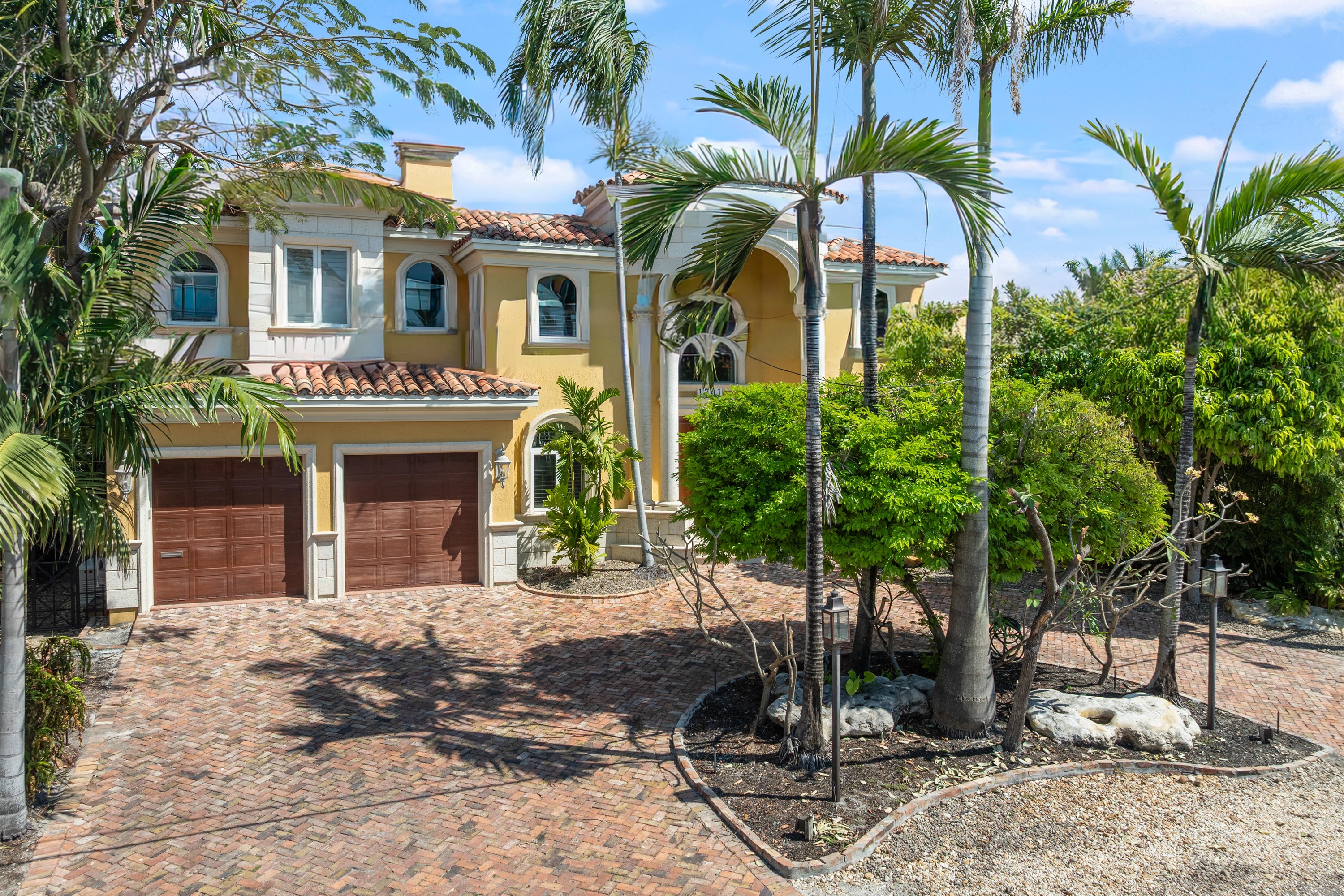 1701 SE 10th Street Fort Lauderdale FL 33316