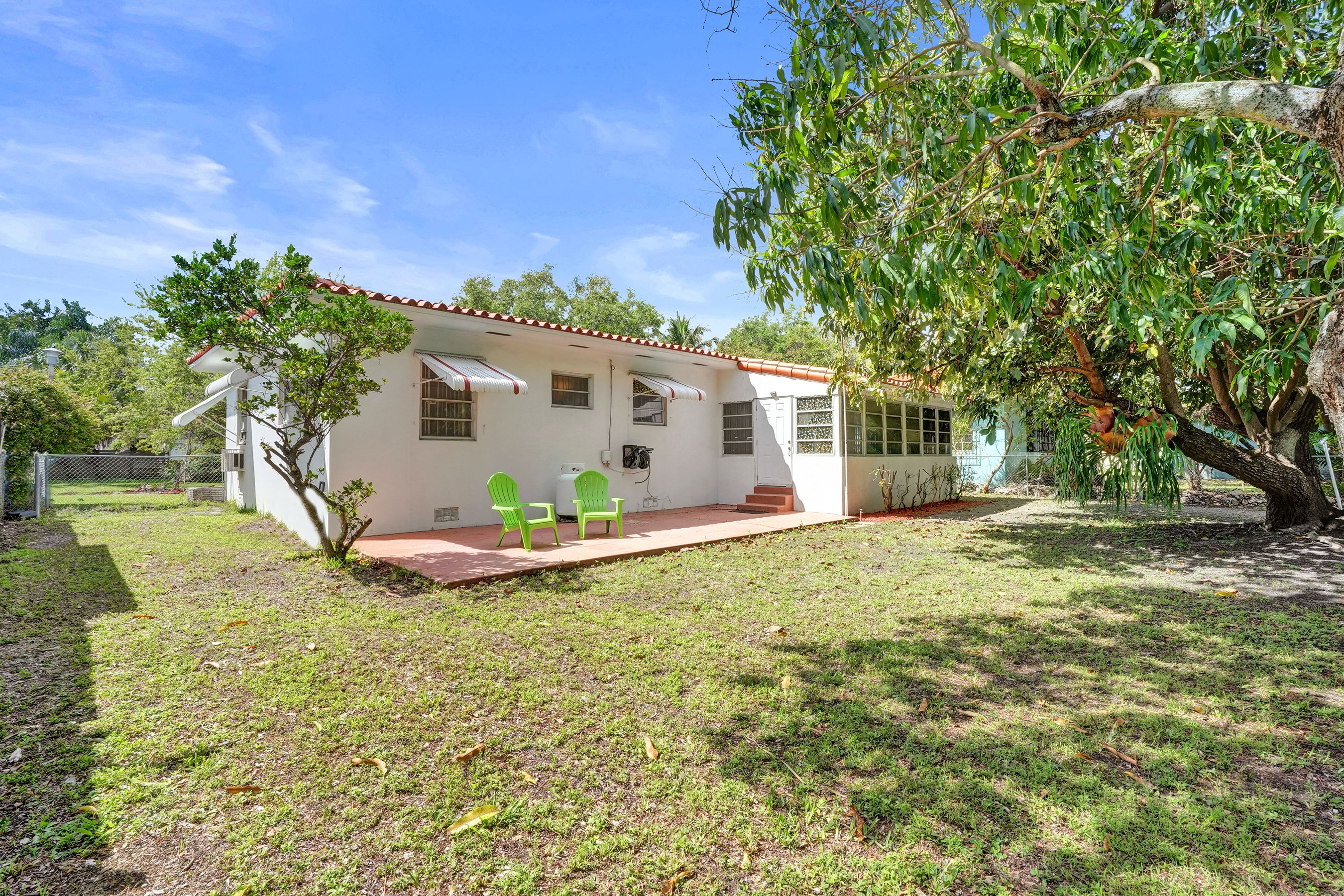 221 NE 48th Terrace Miami FL 33137
