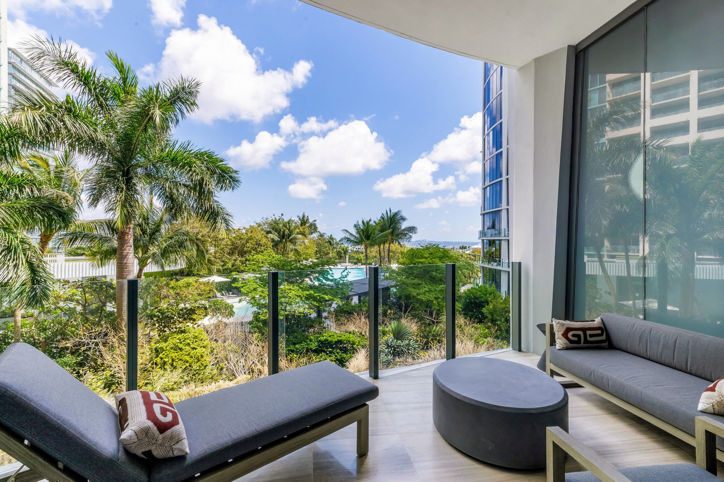 2821 S Bayshore Drive Miami FL 33133