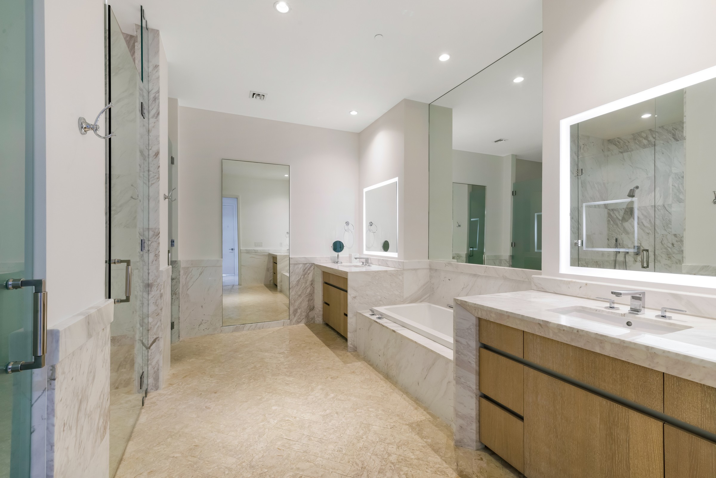 2821 S Bayshore Drive Miami FL 33133