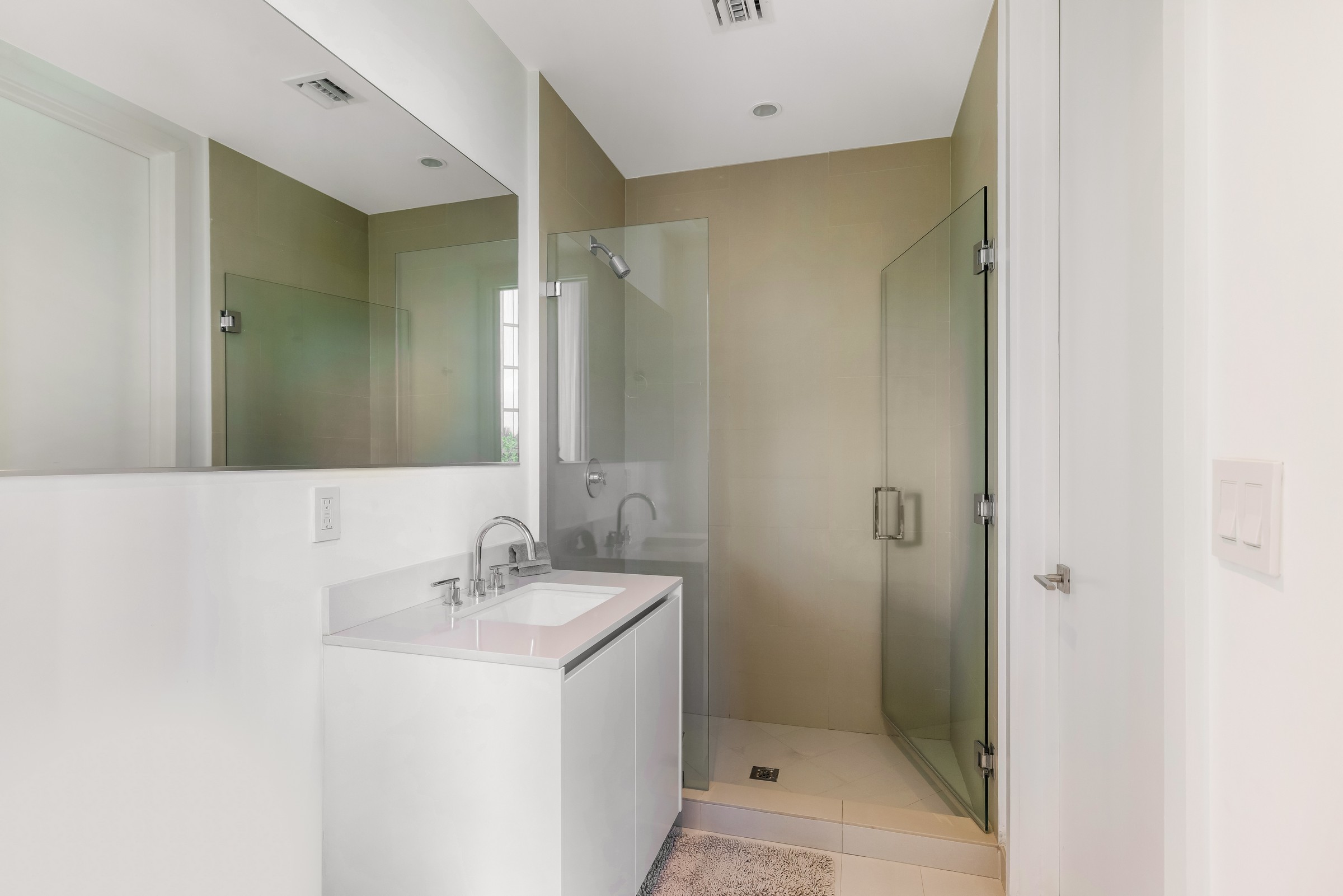 2821 S Bayshore Drive Miami FL 33133
