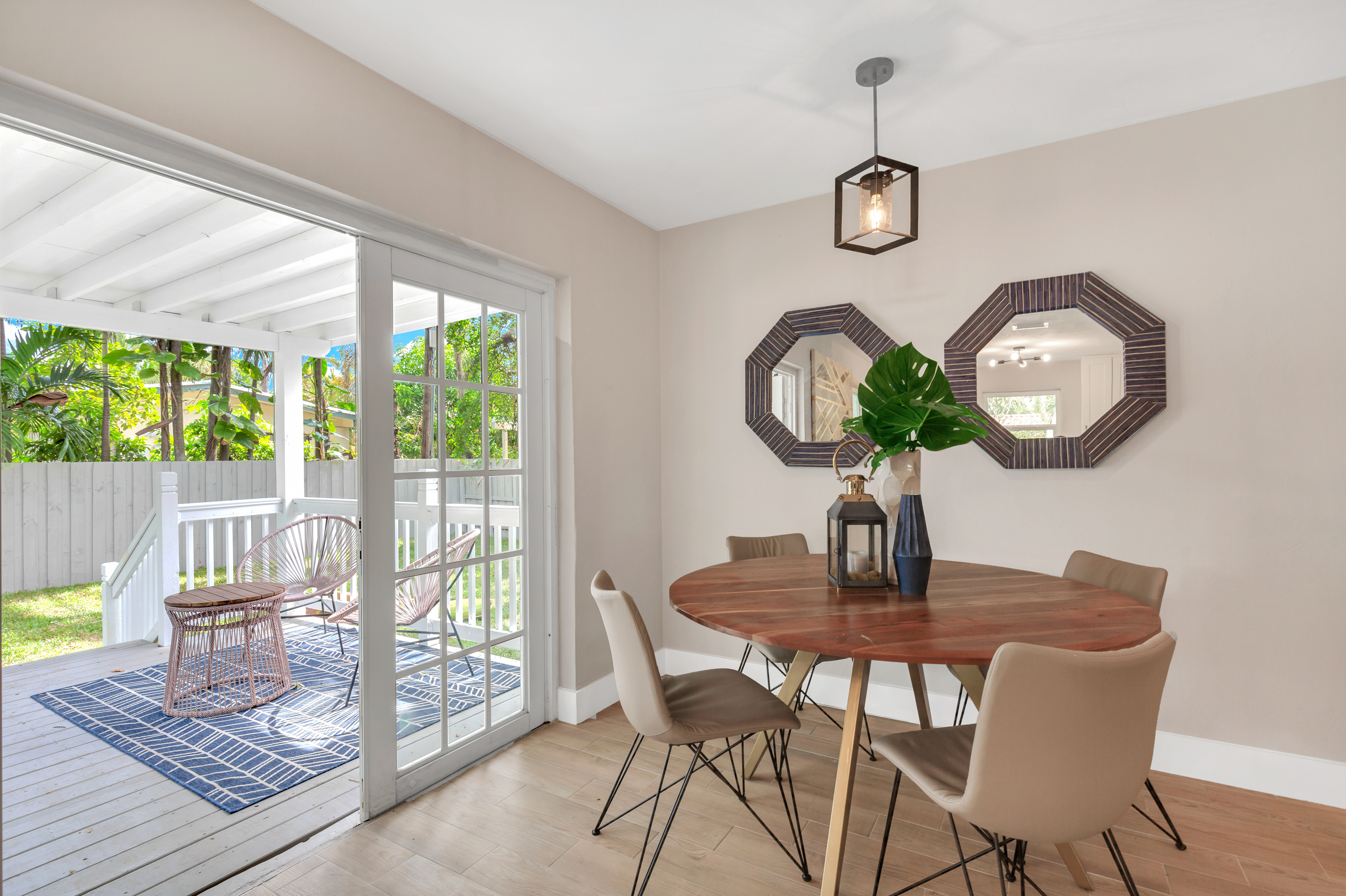 1045 NE 84th Street Miami FL 33138