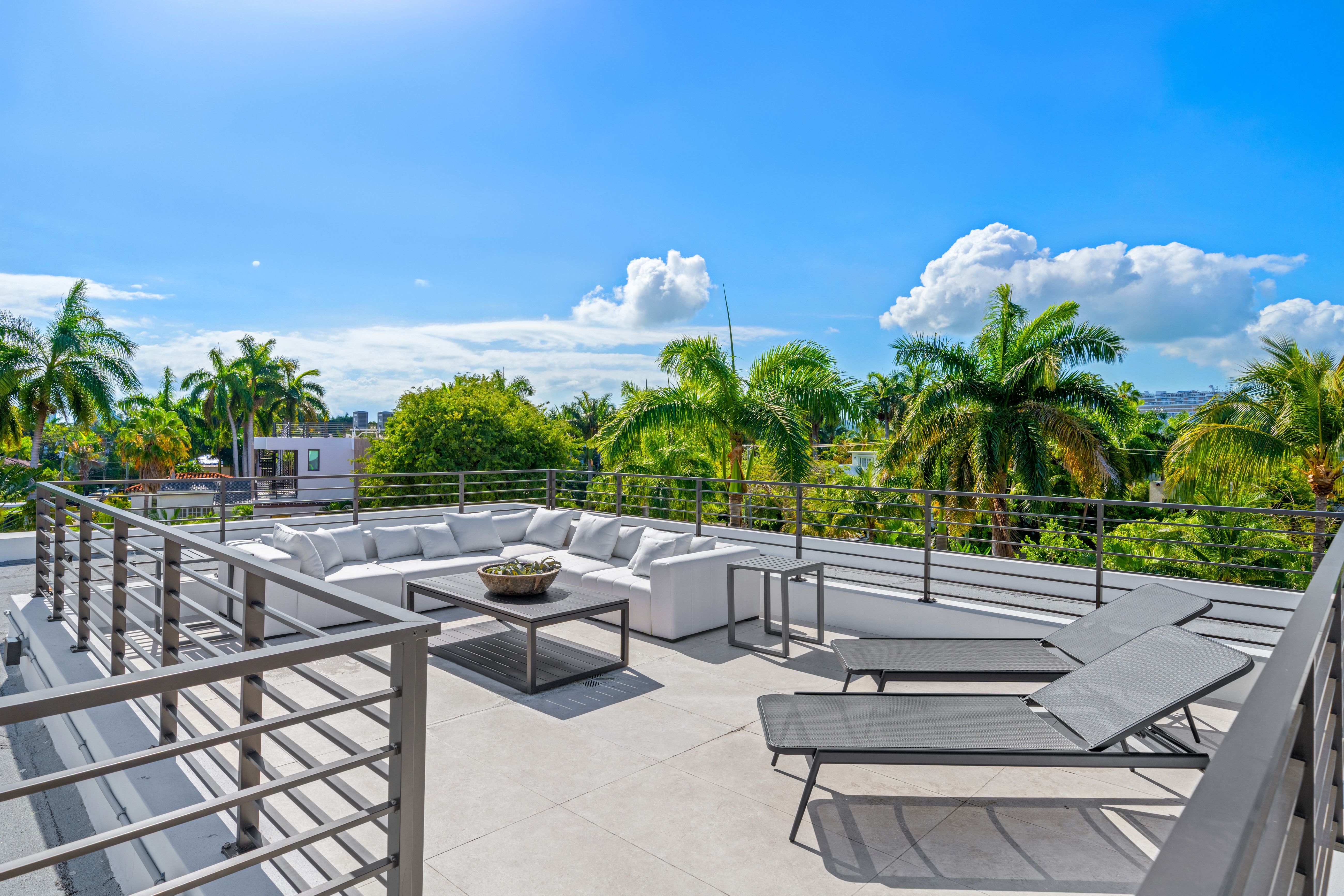 291 Palm Avenue Miami Beach FL 33139