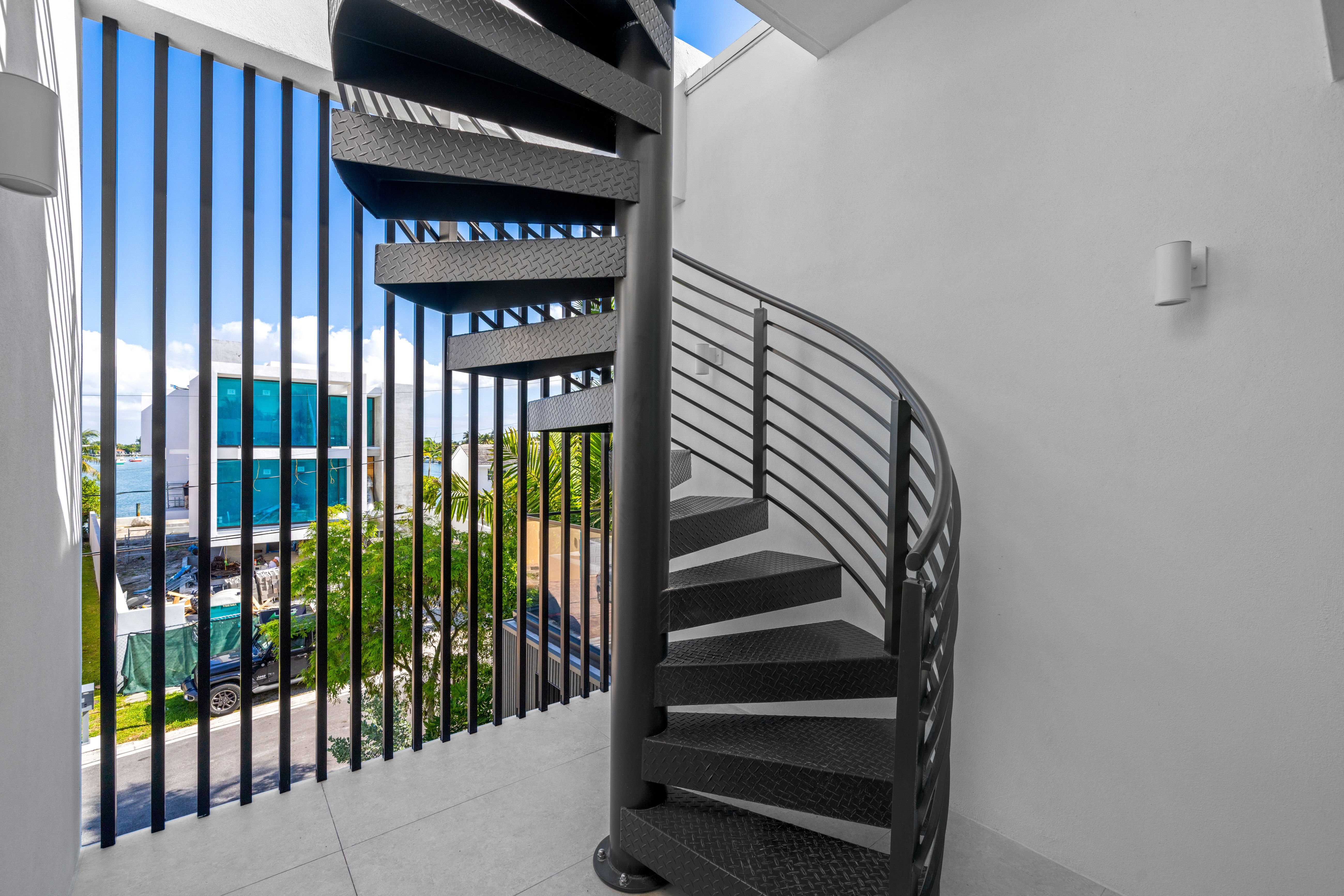 291 Palm Avenue Miami Beach FL 33139