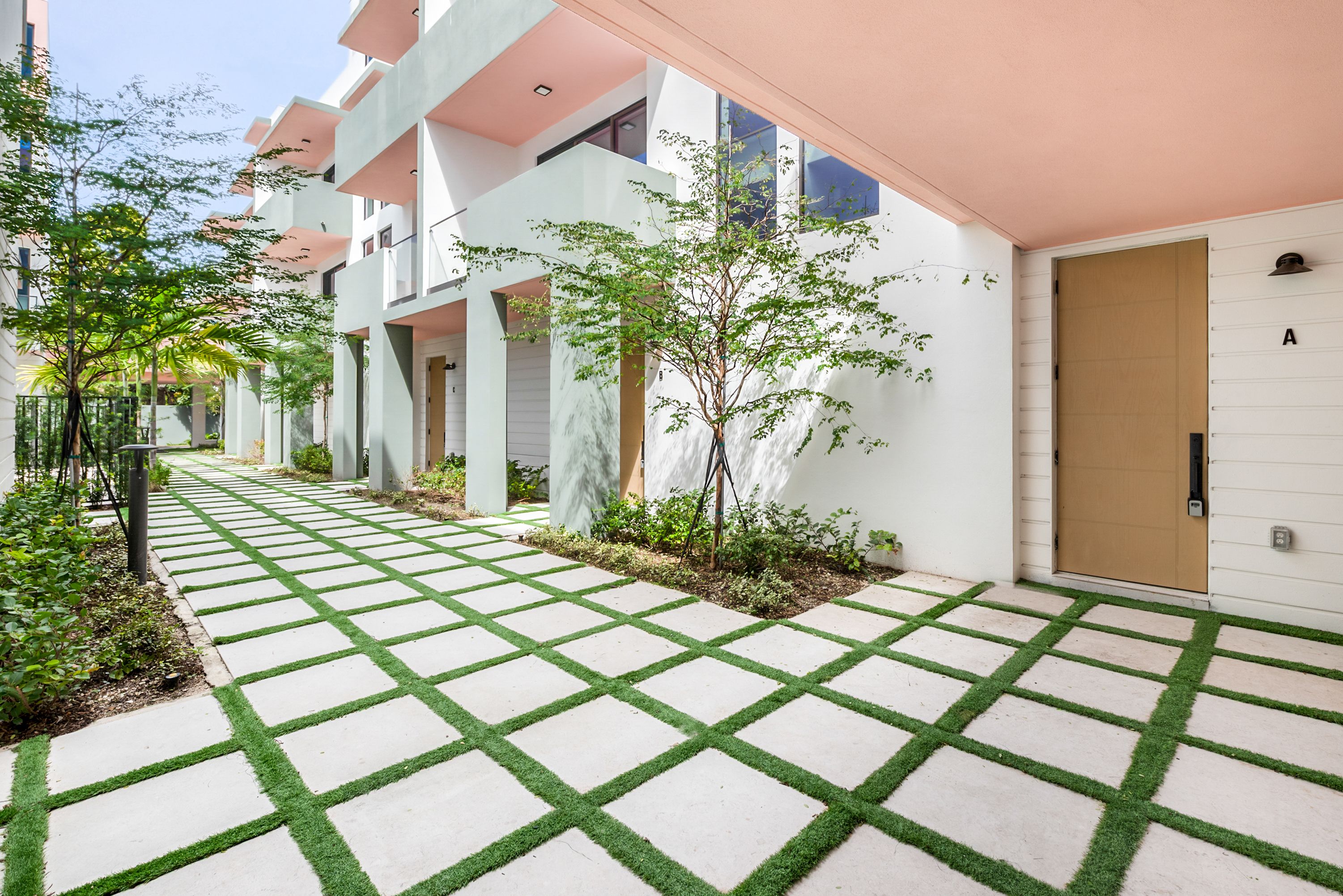 721 SW 11th Street Miami FL 33129