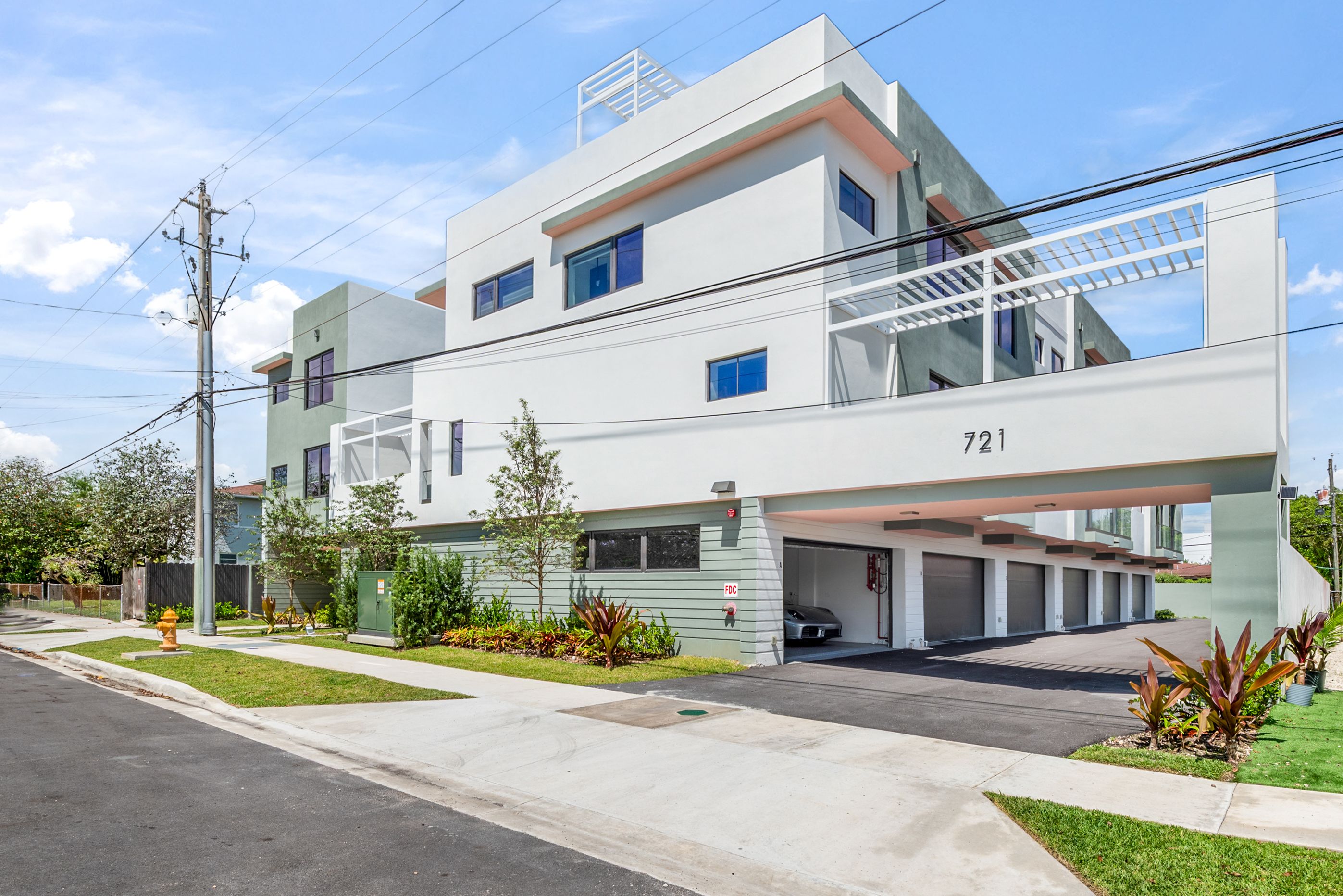 721 SW 11th Street Miami FL 33129