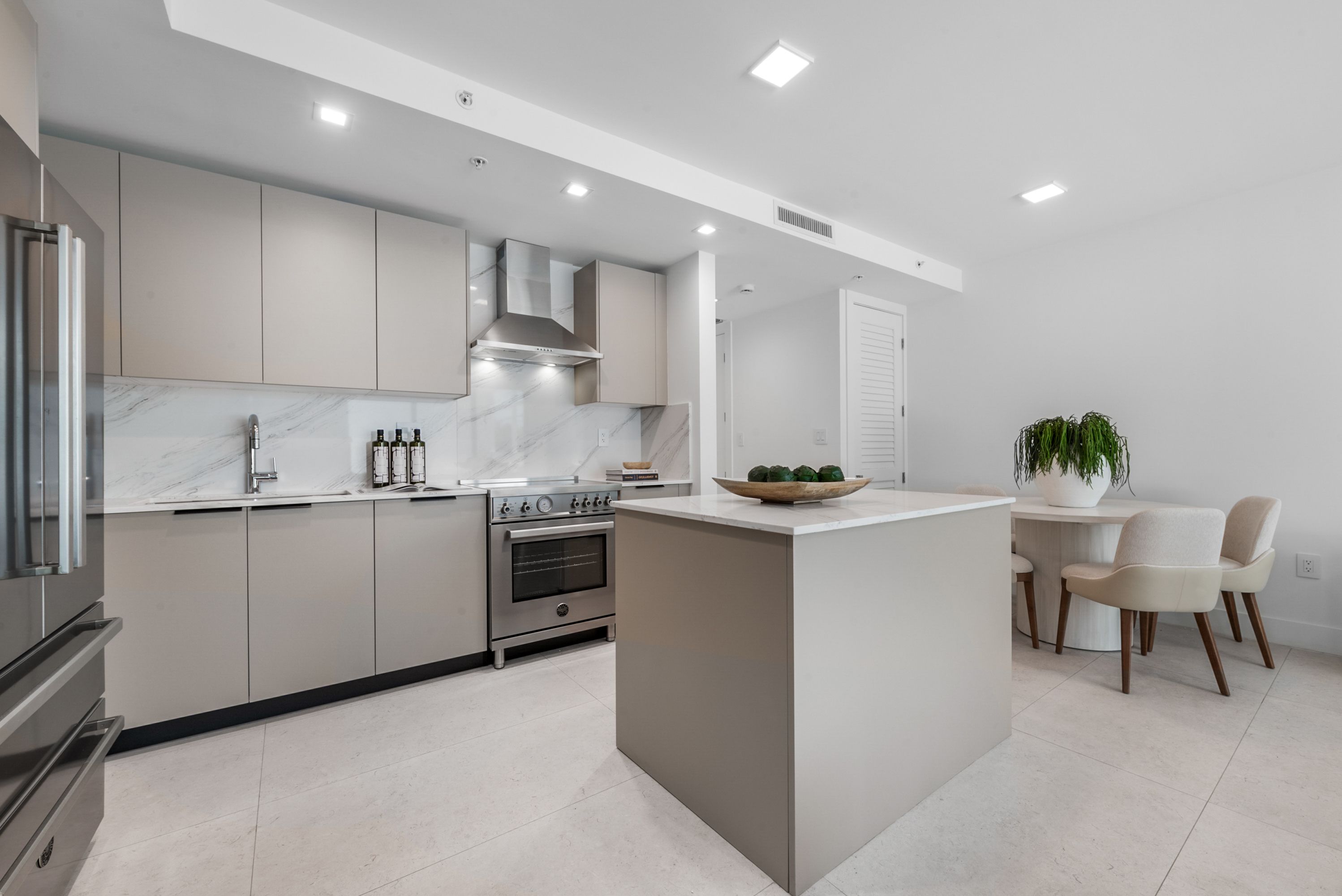 721 SW 11th Street Miami FL 33129