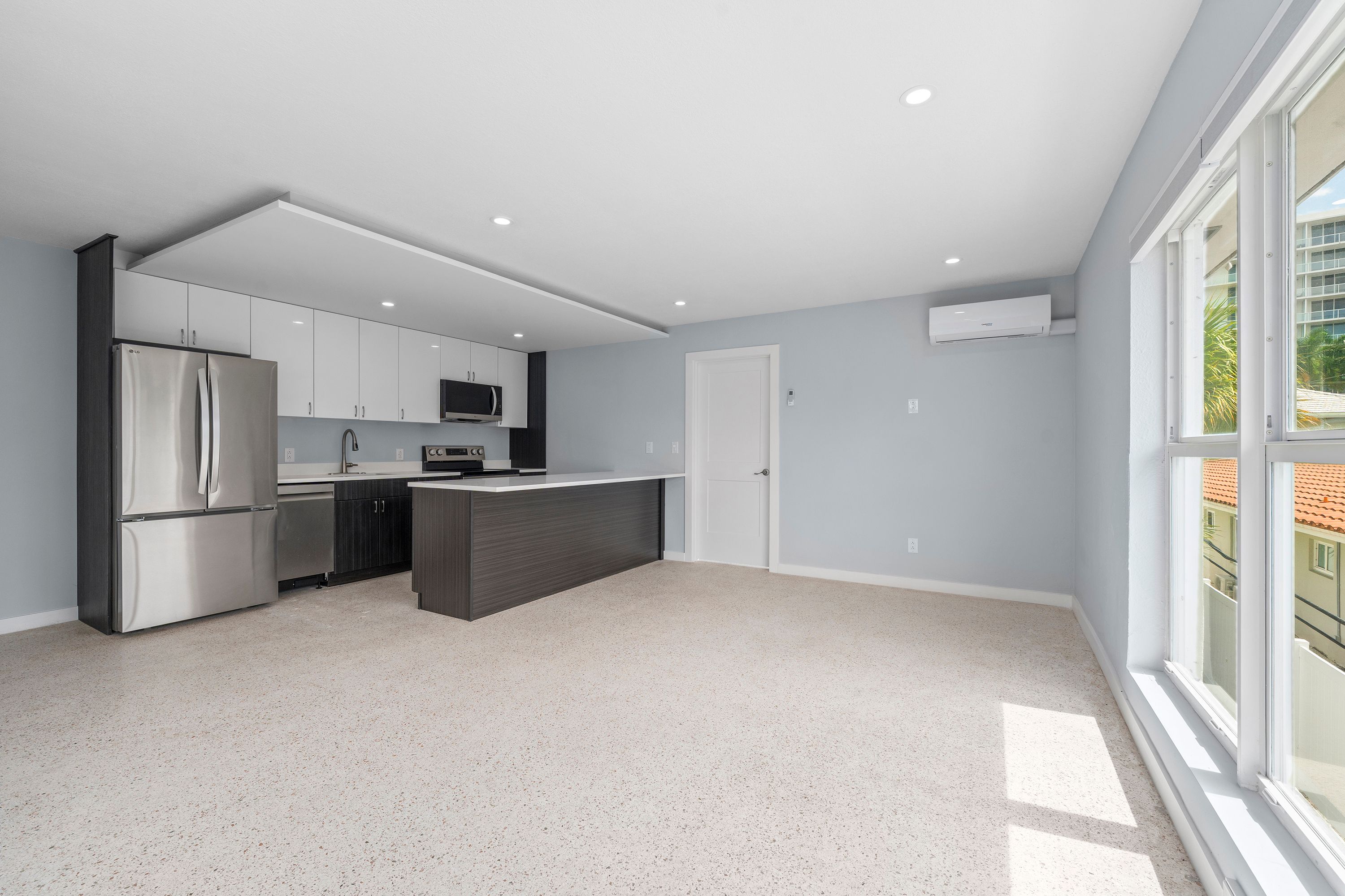3220 NE 7th Place Pompano Beach FL 33062