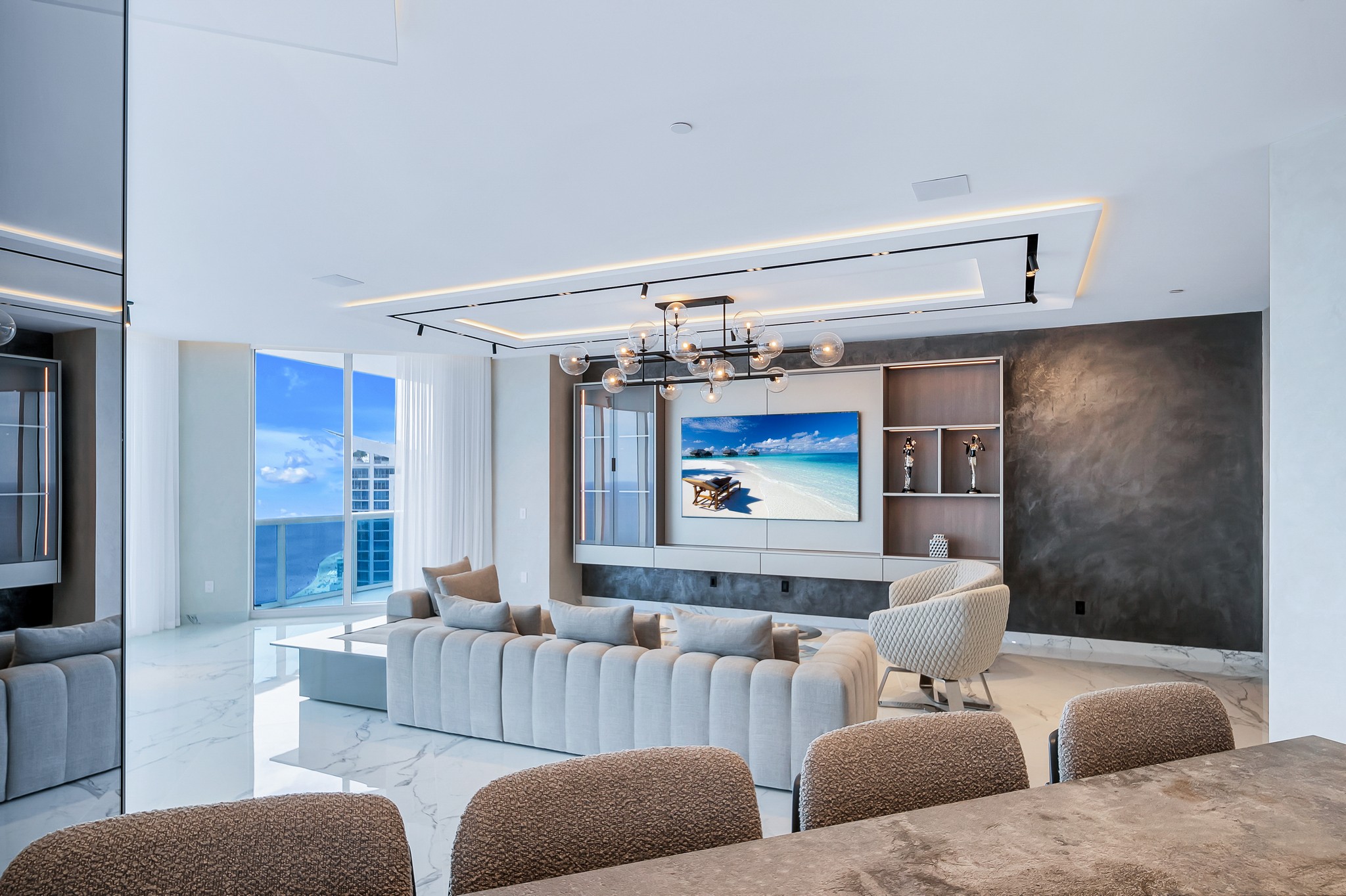 2711 S Ocean Drive Hollywood FL 33019