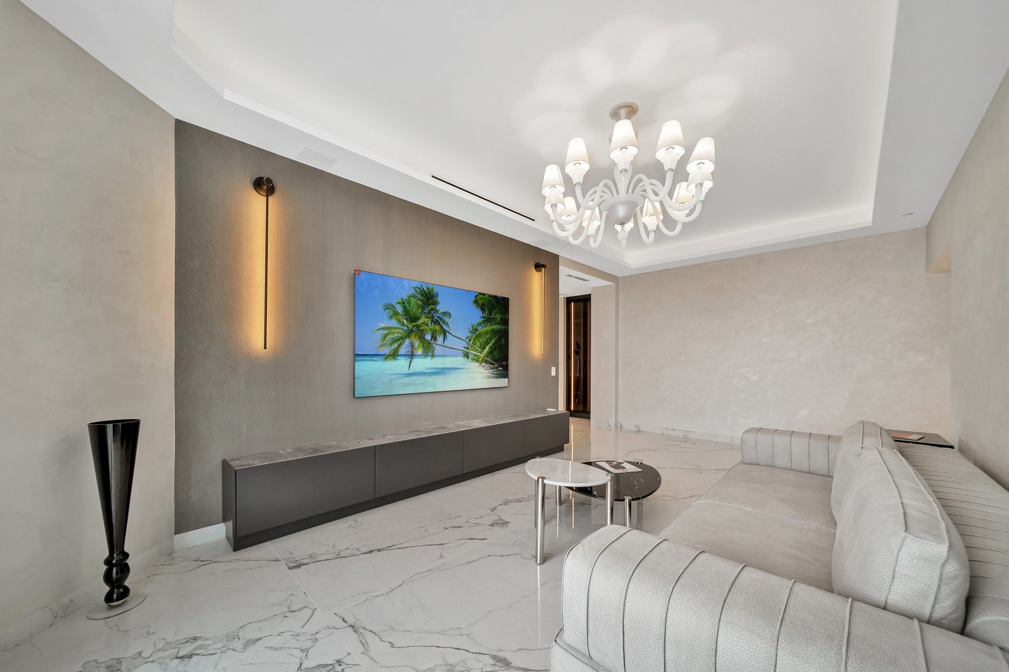 2711 S Ocean Drive Hollywood FL 33019