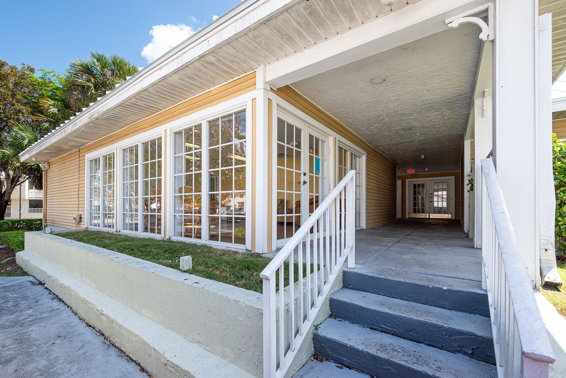 10441 Mahogany Key Circle Miami FL 33196