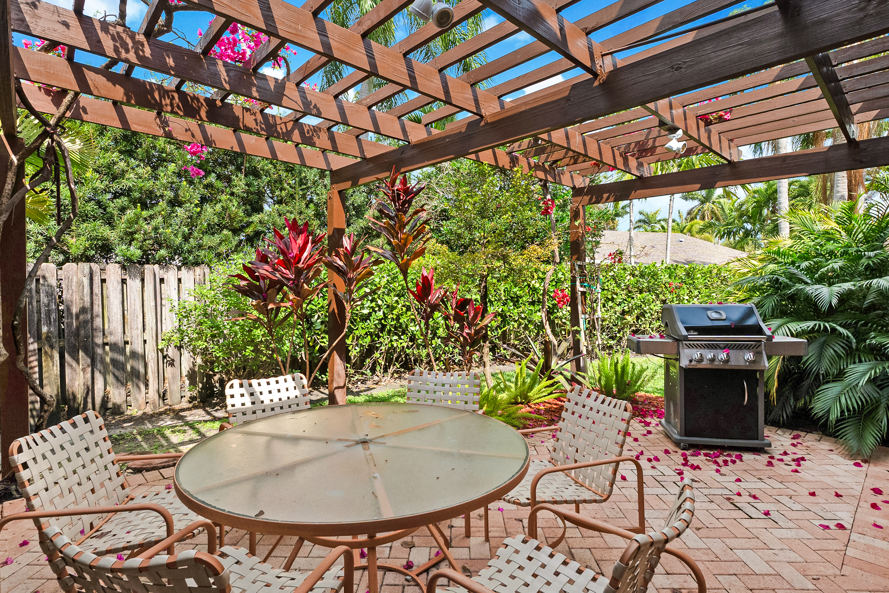 2011 NE 211th Terrace Miami FL 33179