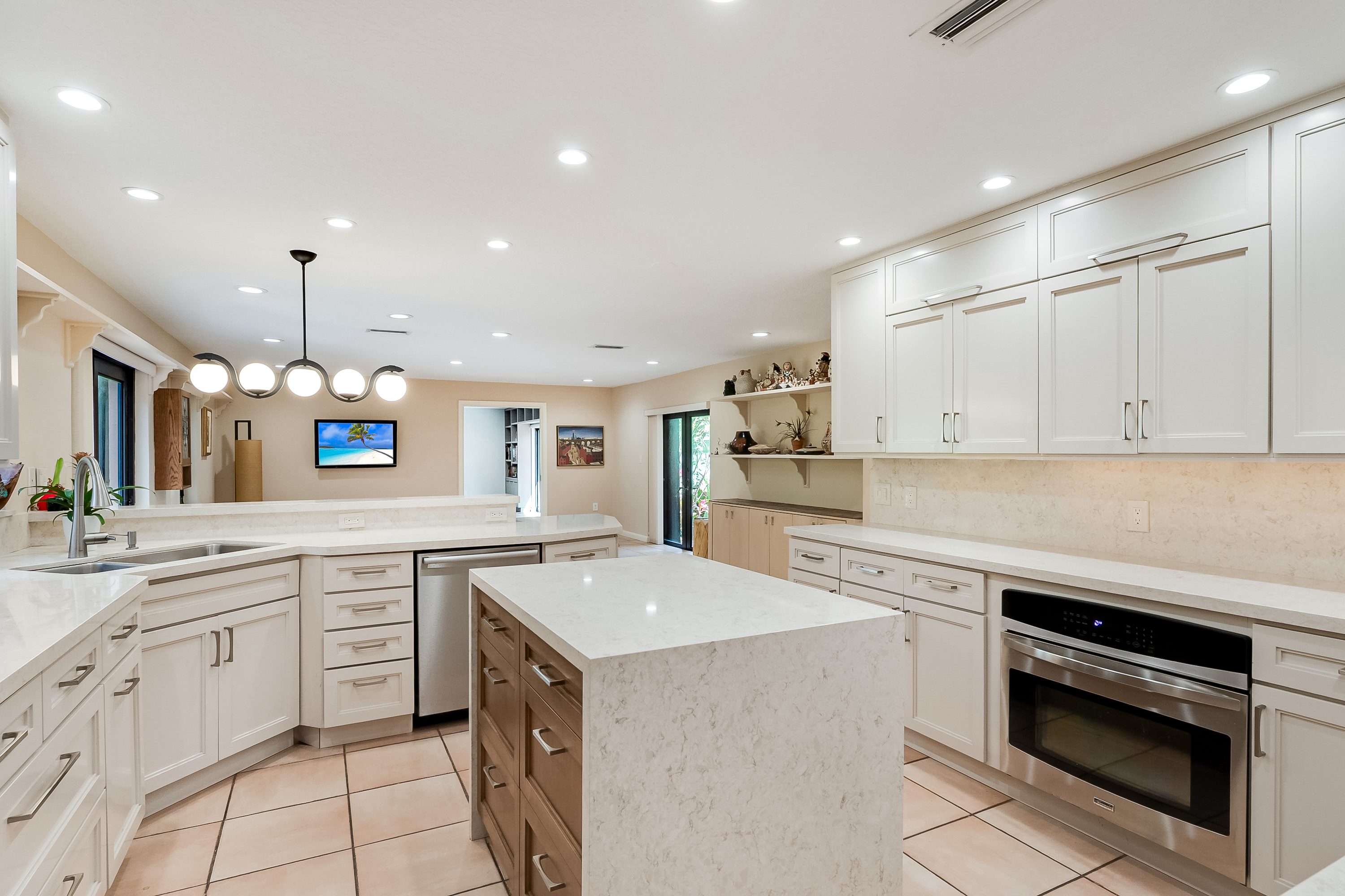 2011 NE 211th Terrace Miami FL 33179