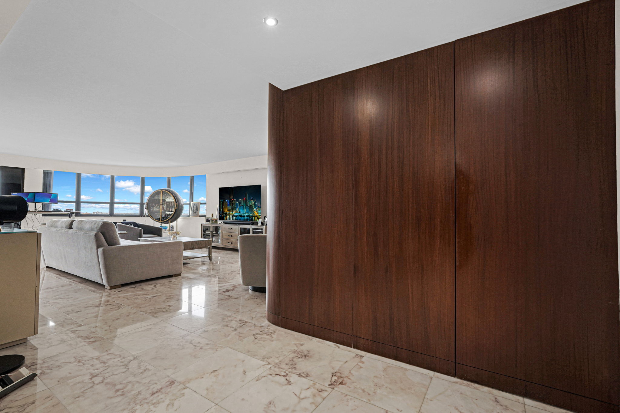 10175 Collins Avenue Bal Harbour FL 33154