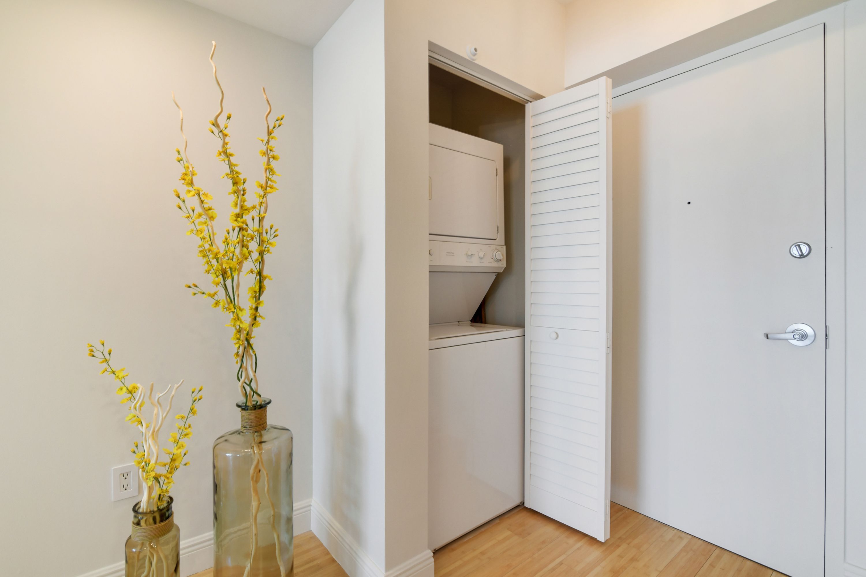 6365 Collins Avenue Miami Beach FL 33141
