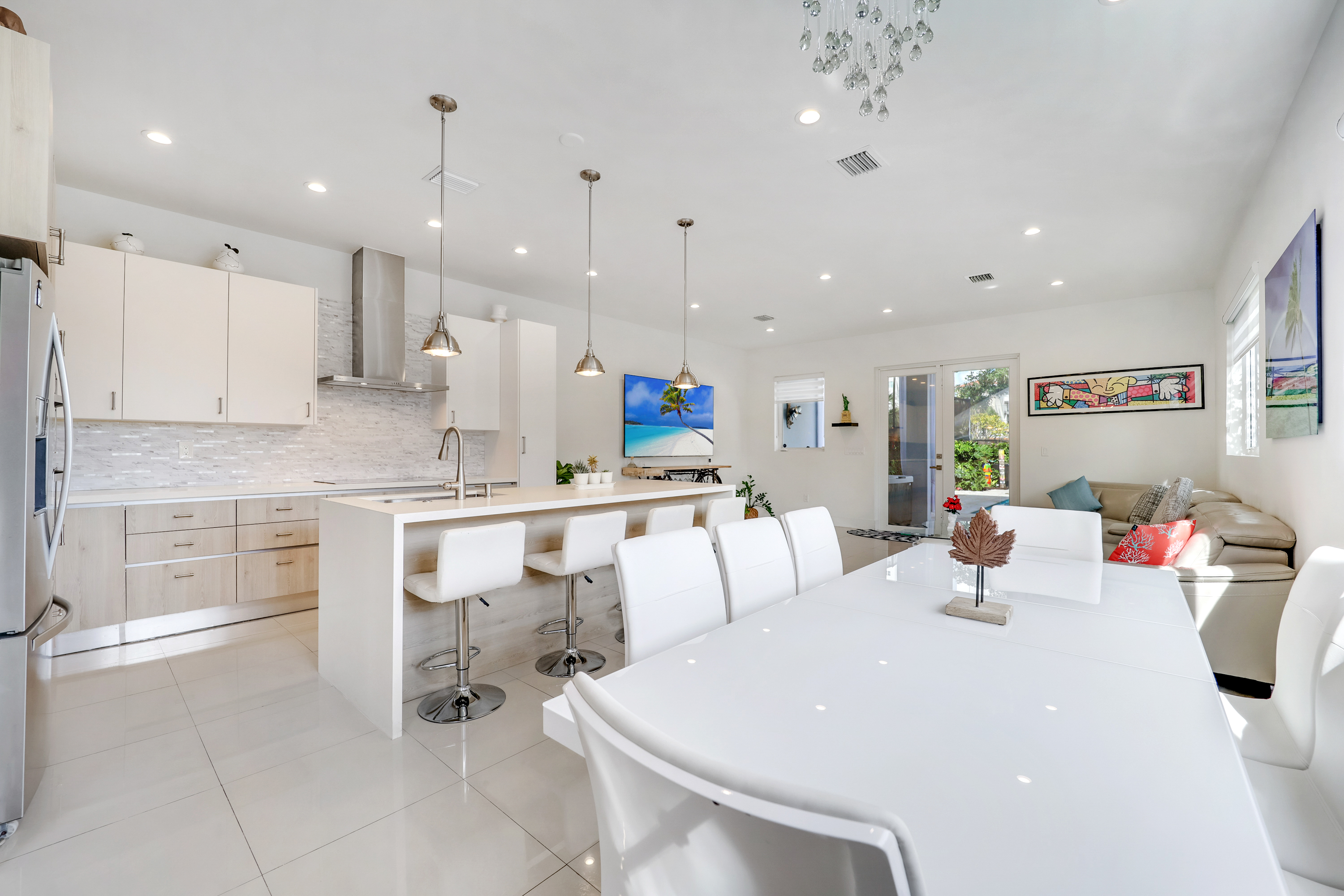 2943 SW 23rd Street Miami FL 33145